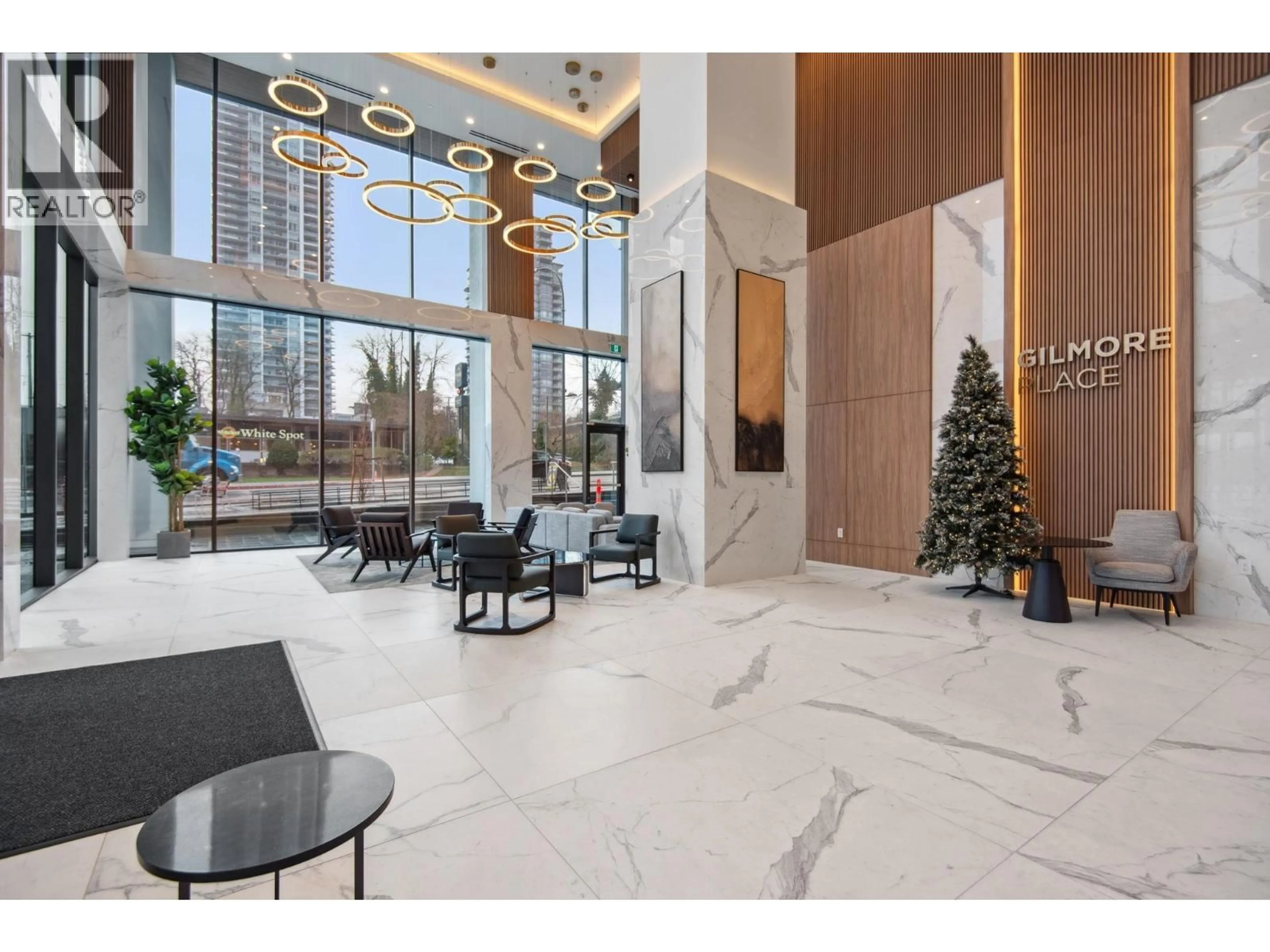 Lobby for 5906 - 2108 GILMORE AVENUE, Burnaby British Columbia V5C0N8