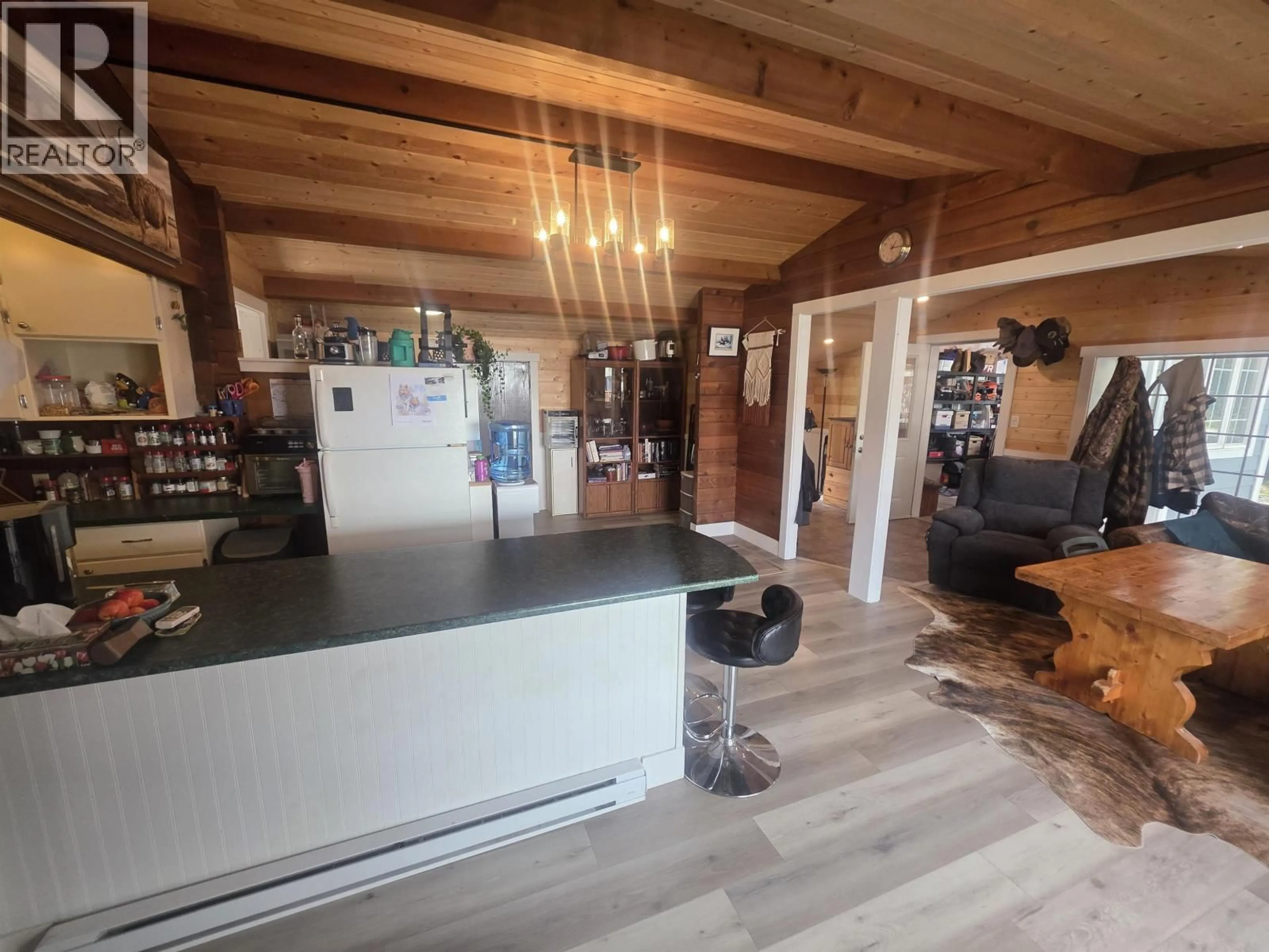 Unknown for 552 KALUM LAKE ROAD, Terrace British Columbia V8G0C1
