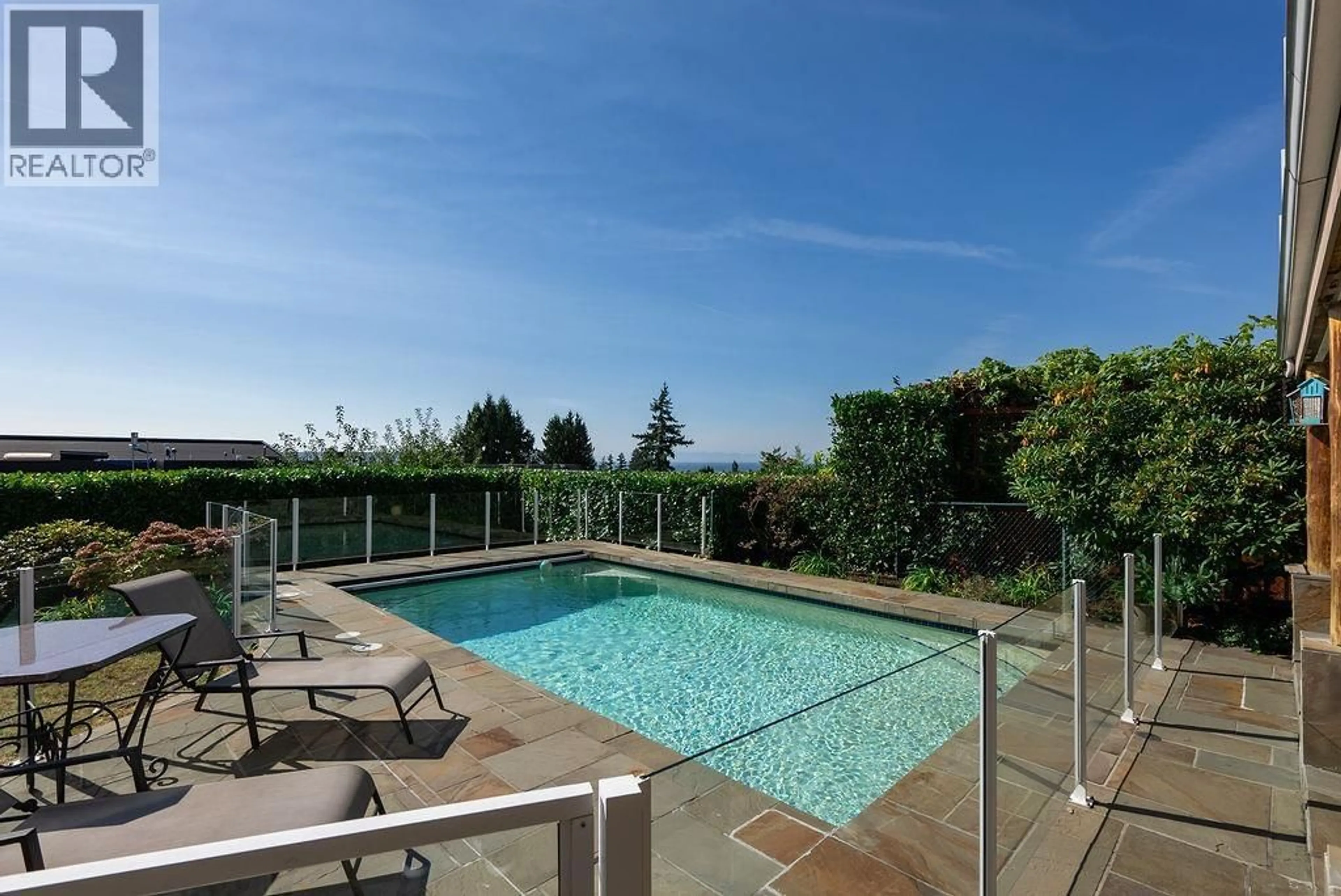 Pool for 2316 NELSON AVENUE, West Vancouver British Columbia V7V2R2