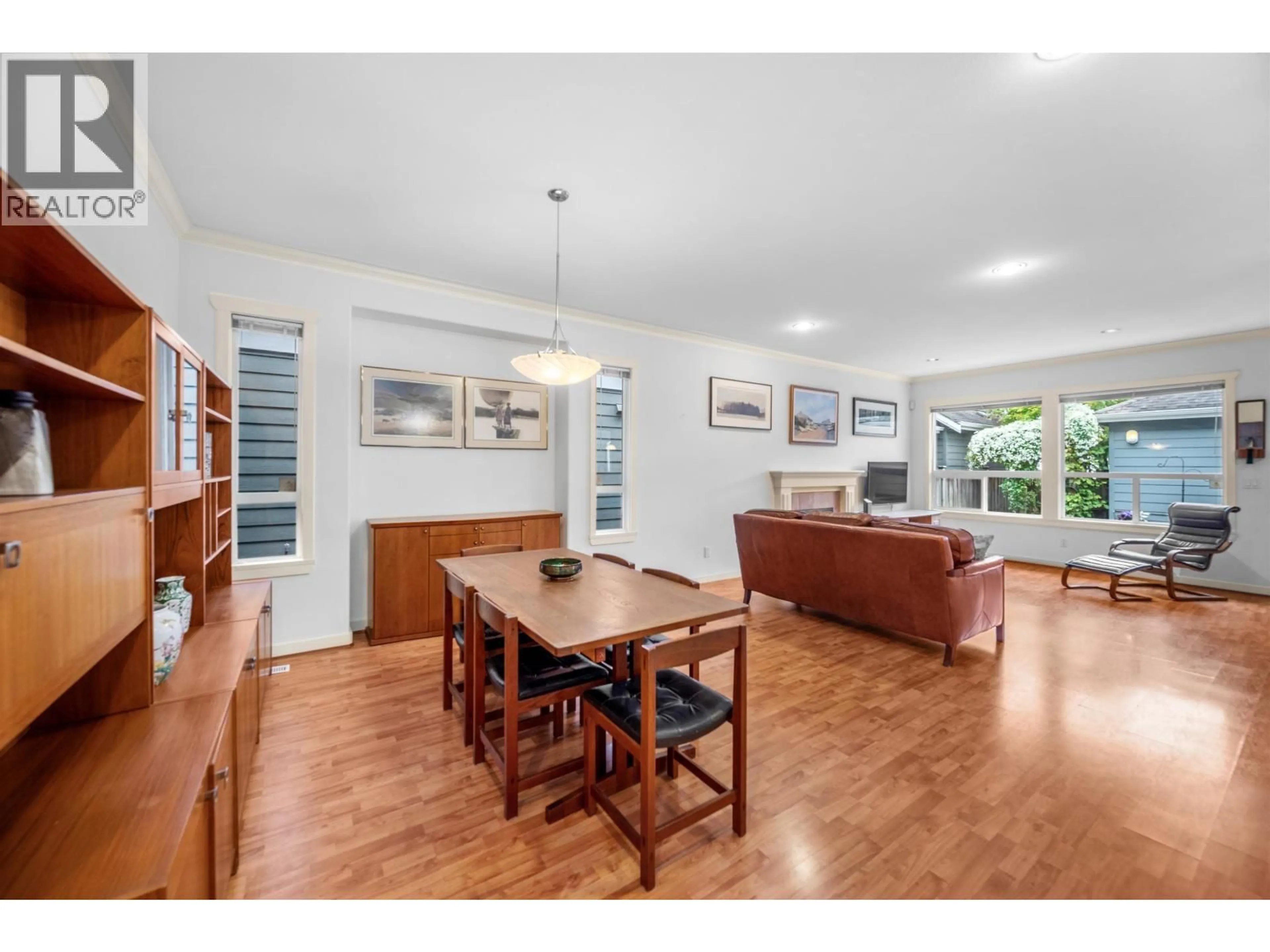 Dining room, wood/laminate floor for 12531 WESCOTT STREET, Richmond British Columbia V7E6T9