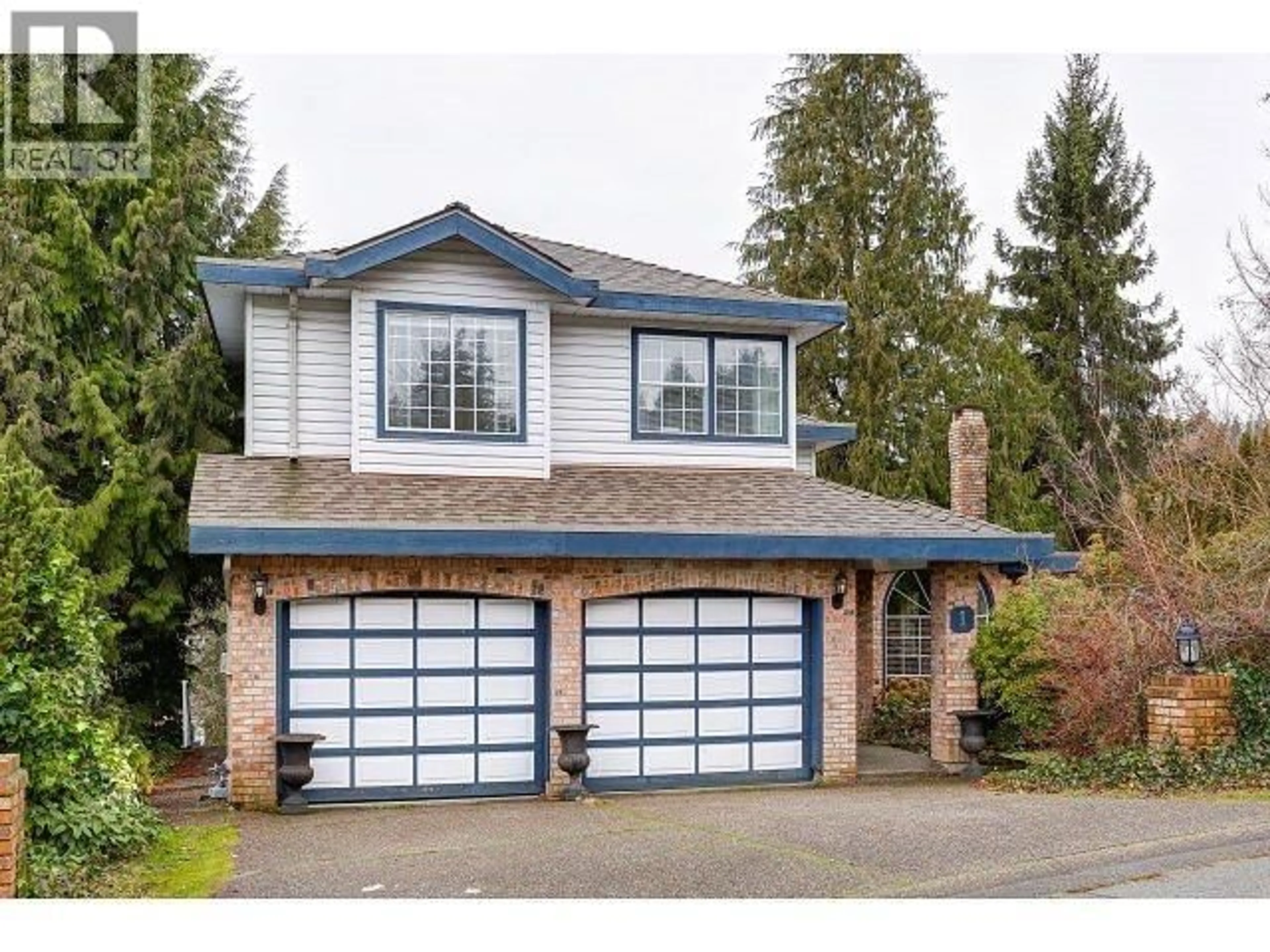 Home with vinyl exterior material, street for 1 BUCKHORN PLACE, Port Moody British Columbia V3H4M2