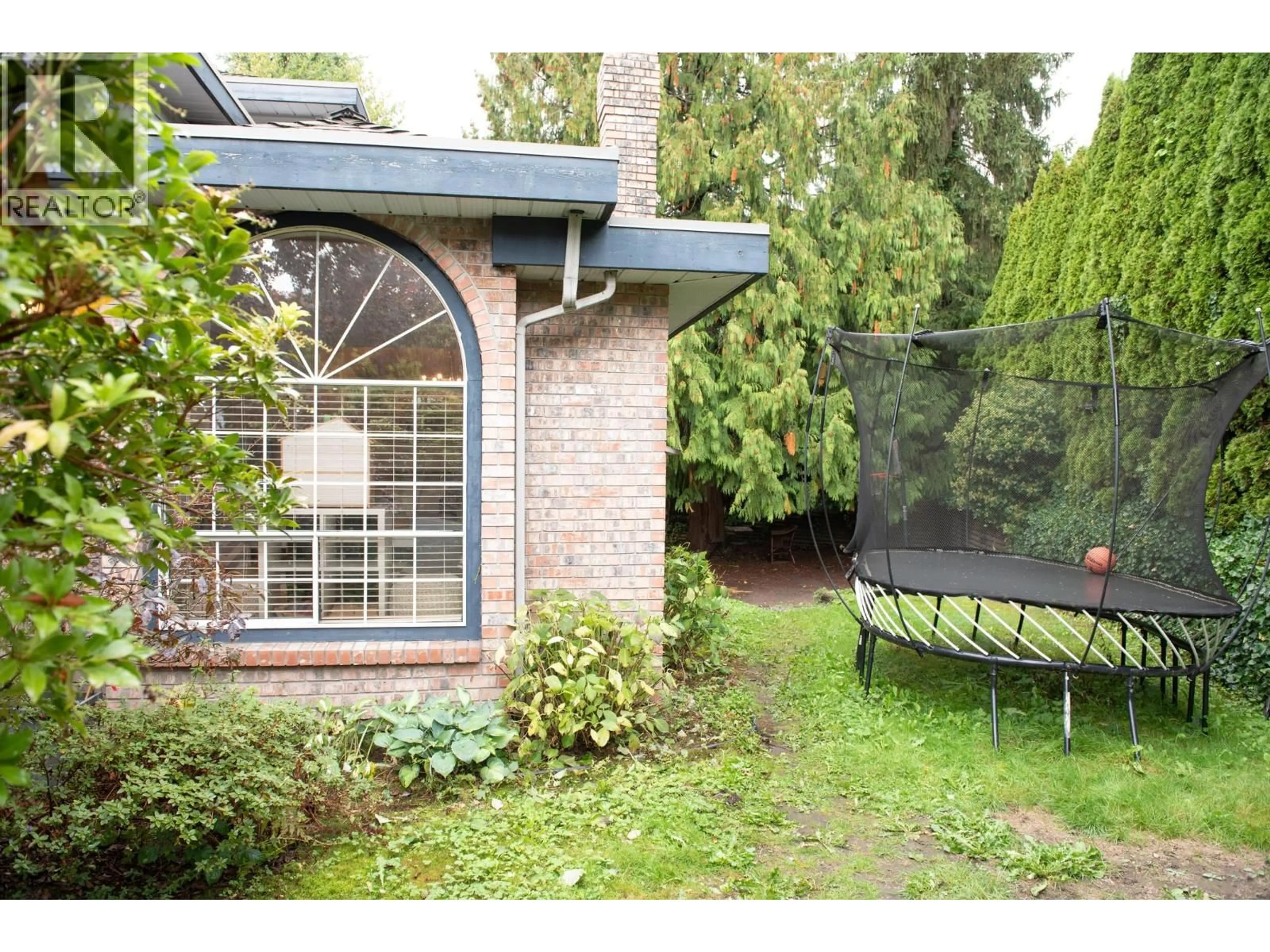 Patio, street for 1 BUCKHORN PLACE, Port Moody British Columbia V3H4M2