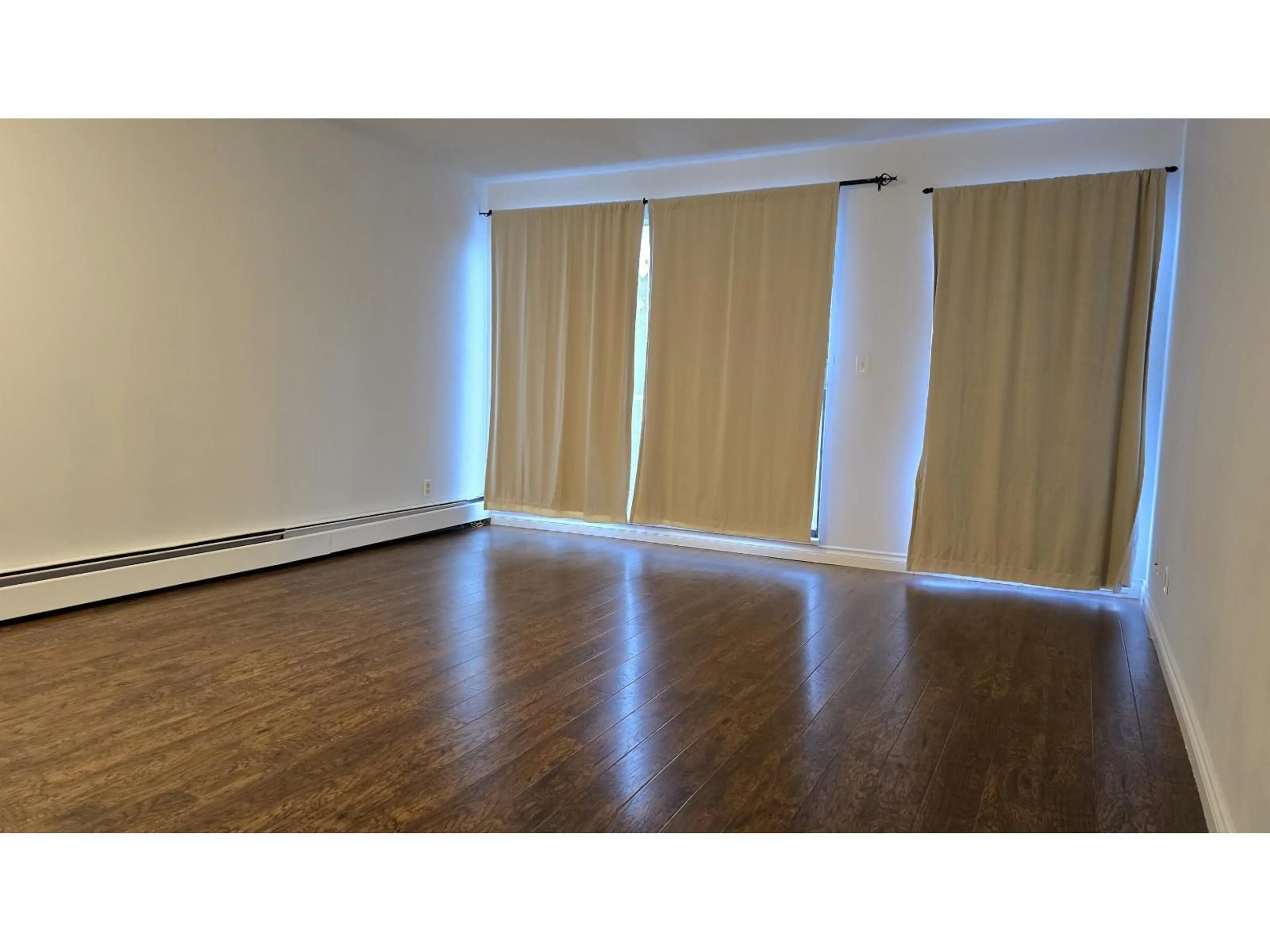 A pic of a room for 73 - 17712 60, Surrey British Columbia V3S1V2