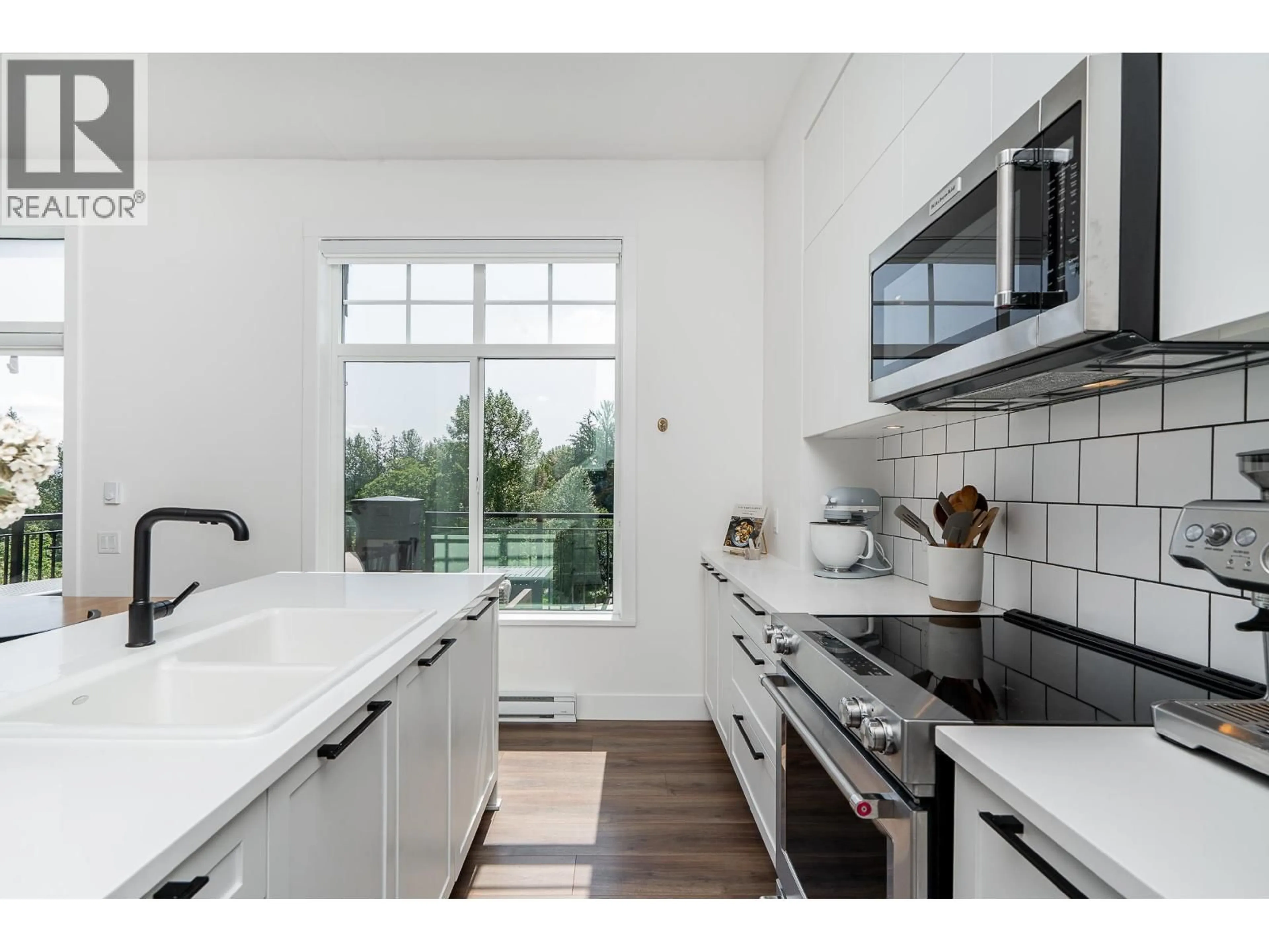 Unknown for 85 - 3552 VICTORIA DRIVE, Coquitlam British Columbia V3E0N7