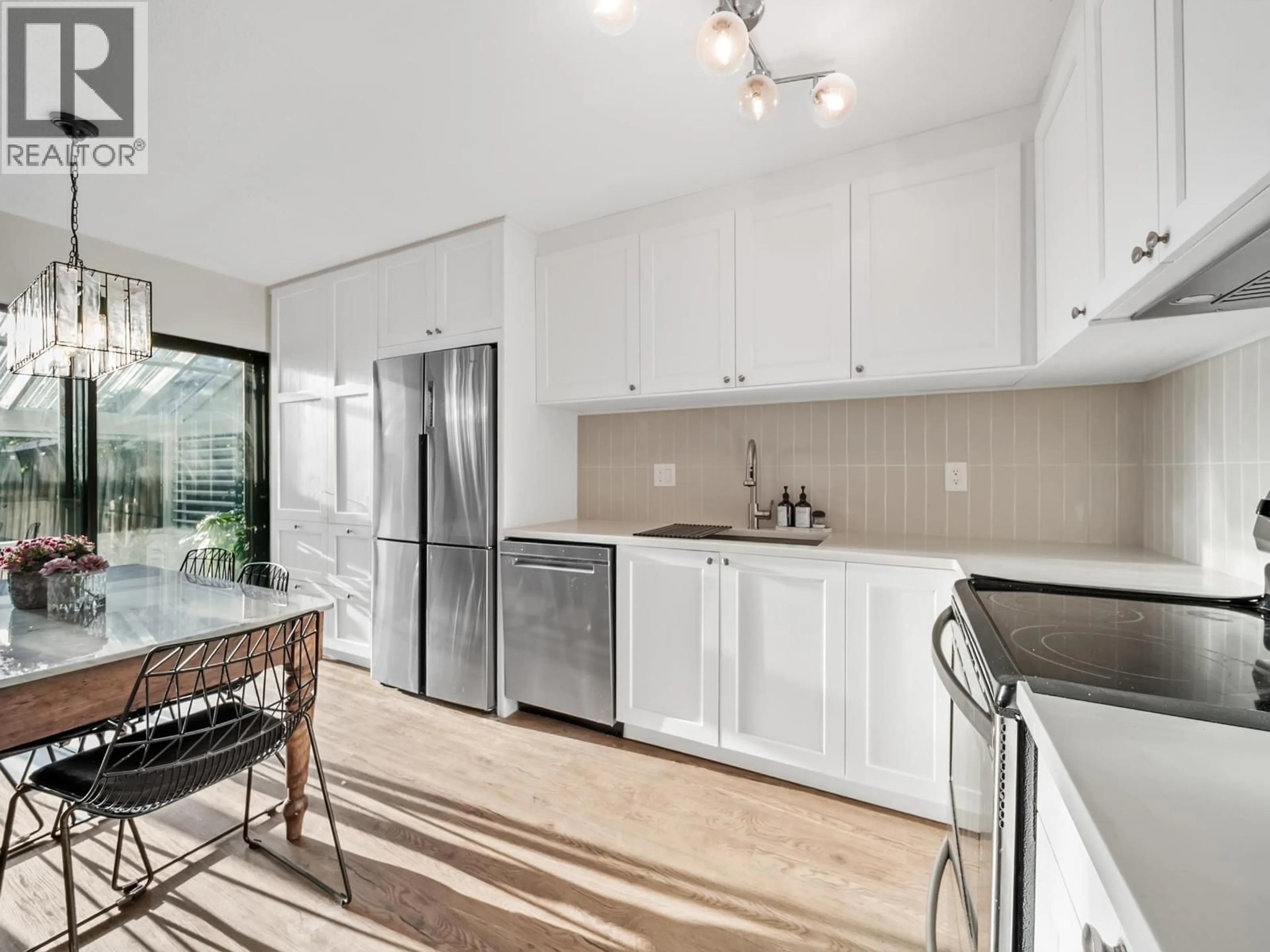 Open concept kitchen, unknown for 2509 BURIAN DRIVE, Coquitlam British Columbia V3K5W8