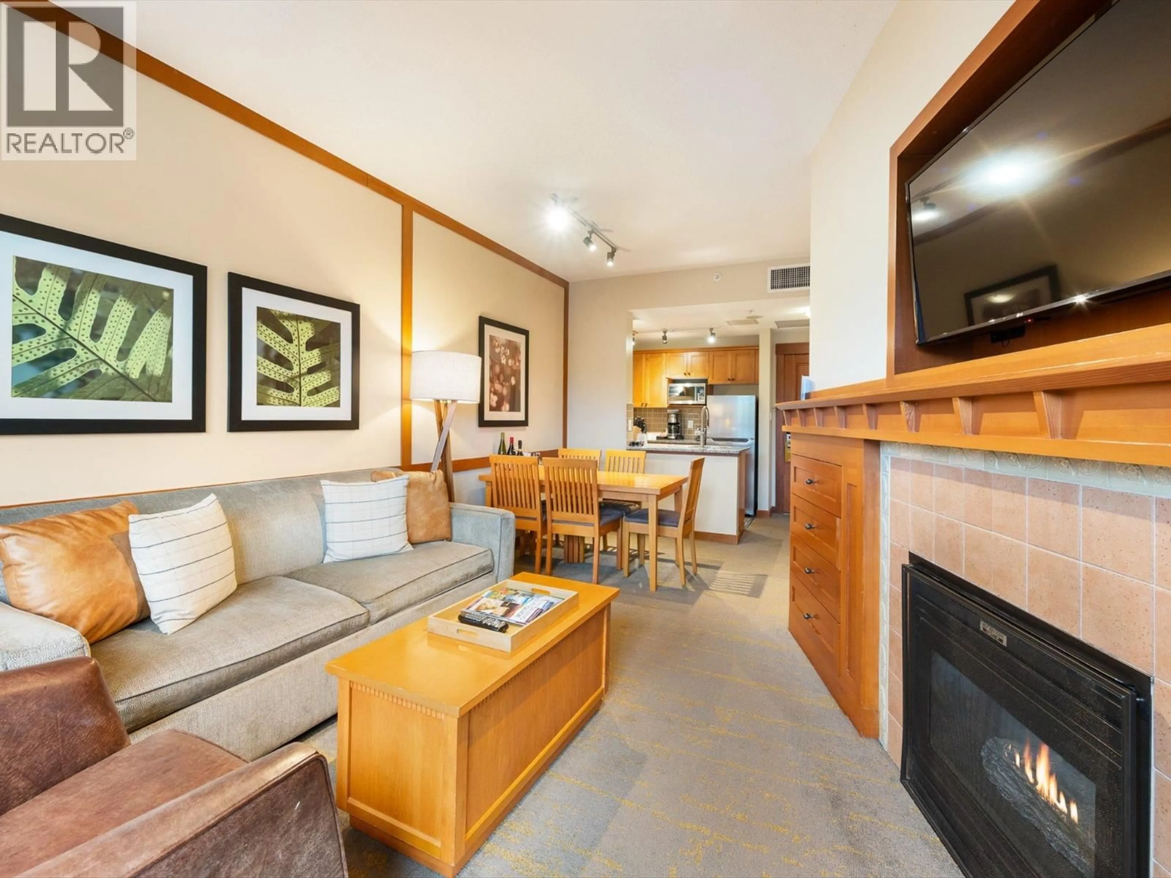Living room with furniture, unknown for 713 - 4320 SUNDIAL CRESCENT, Whistler British Columbia V8E1G6