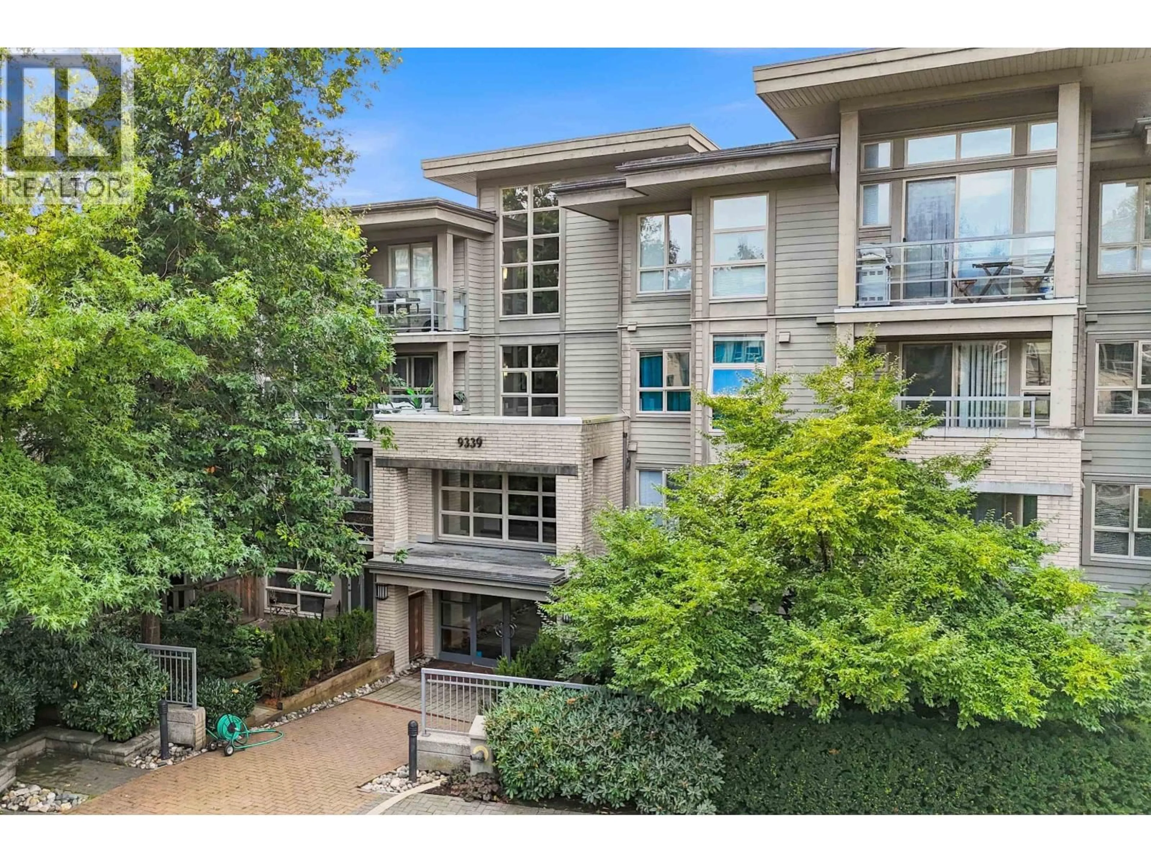 A pic from outside/outdoor area/front of a property/back of a property/a pic from drone, unknown for 321 - 9339 UNIVERSITY CRESCENT, Burnaby British Columbia V5A4Y1