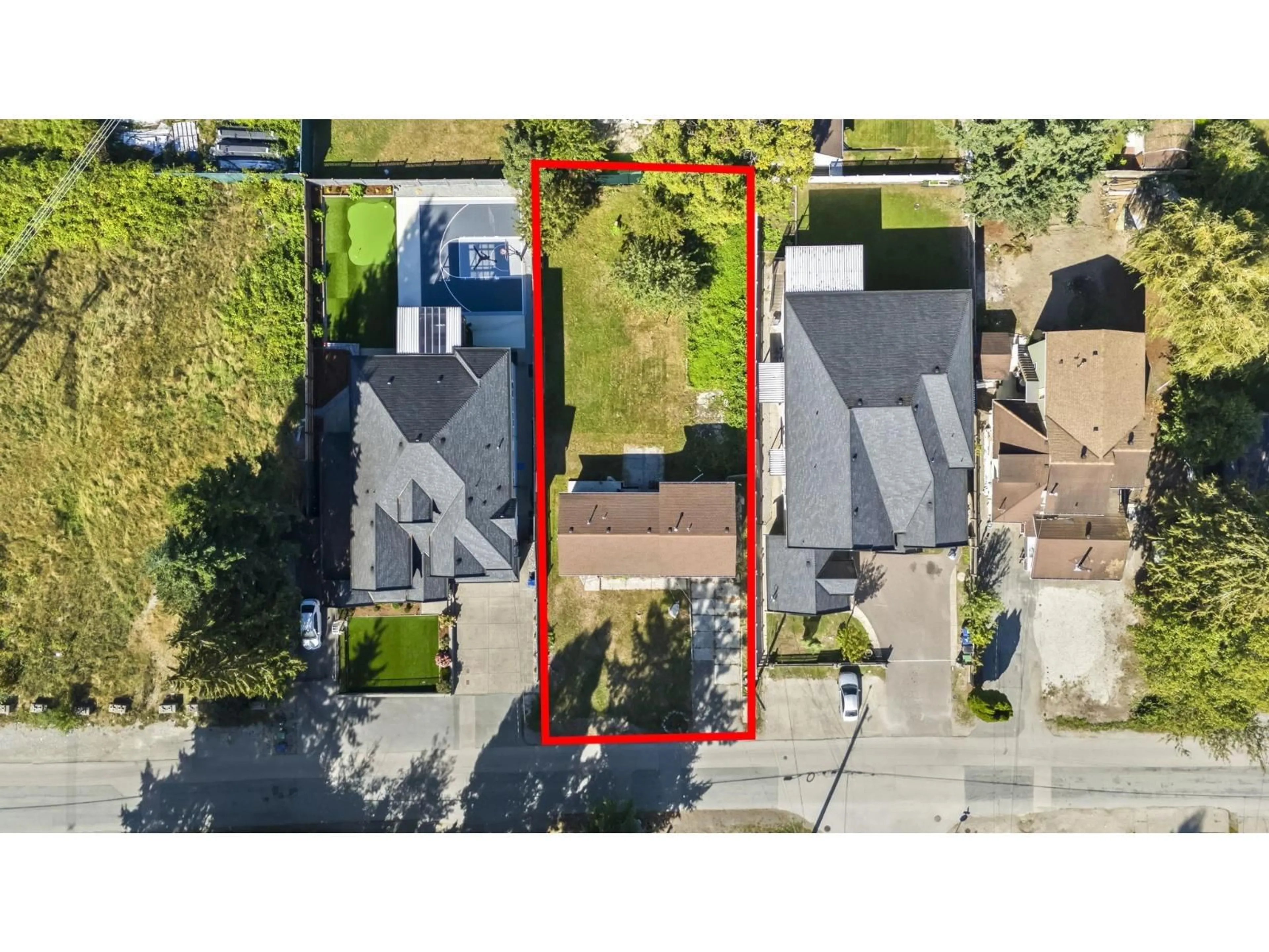 A pic from outside/outdoor area/front of a property/back of a property/a pic from drone, street for 14095 110, Surrey British Columbia V3R1Z3