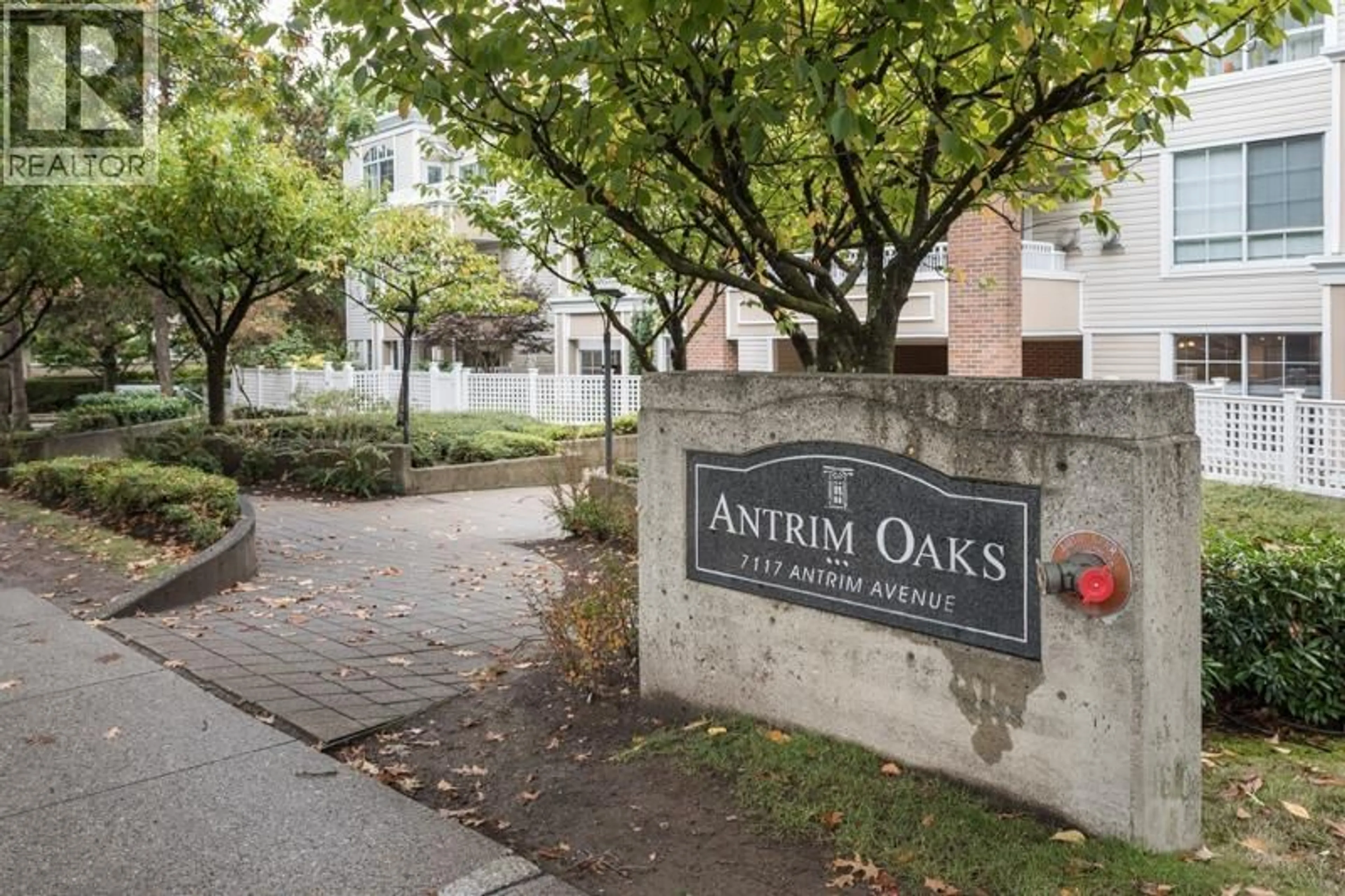 Unknown for 108 - 7117 ANTRIM AVENUE, Burnaby British Columbia V5J5K1