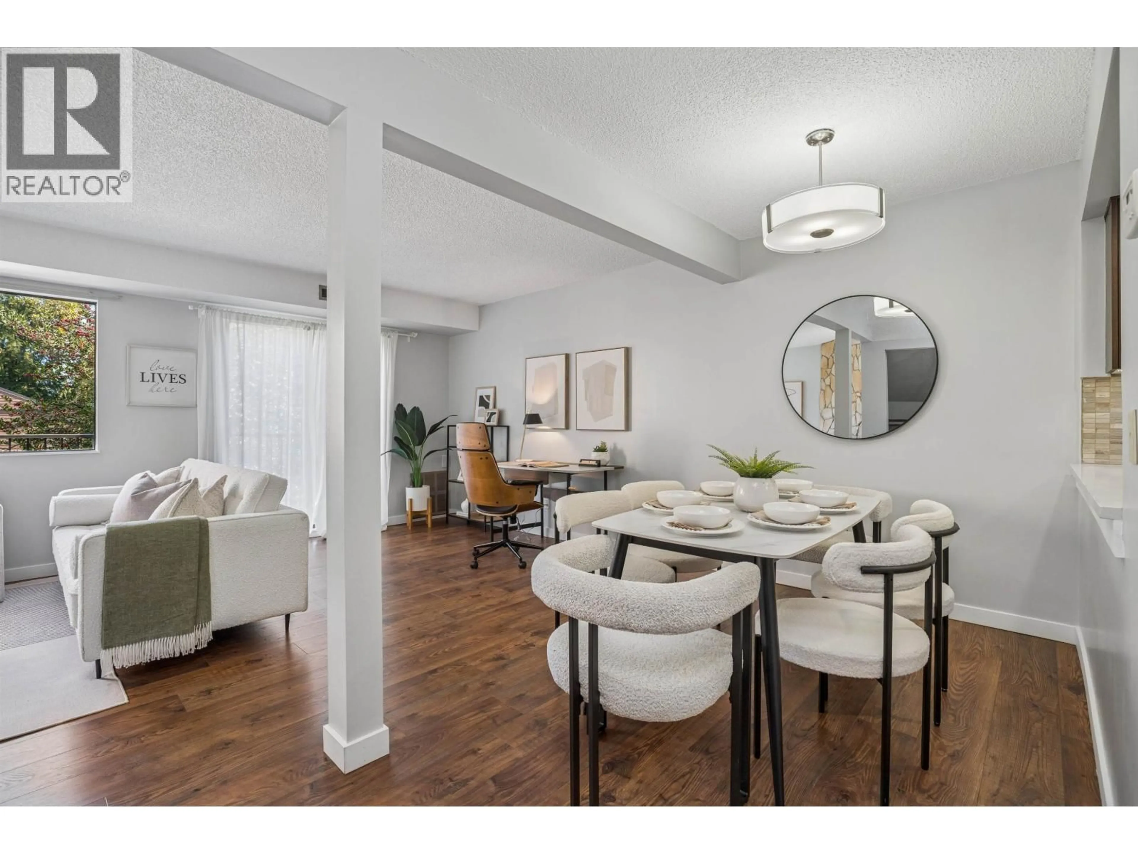 Dining room, wood/laminate floor for 1825 GOLETA DRIVE, Burnaby British Columbia V5A1P6