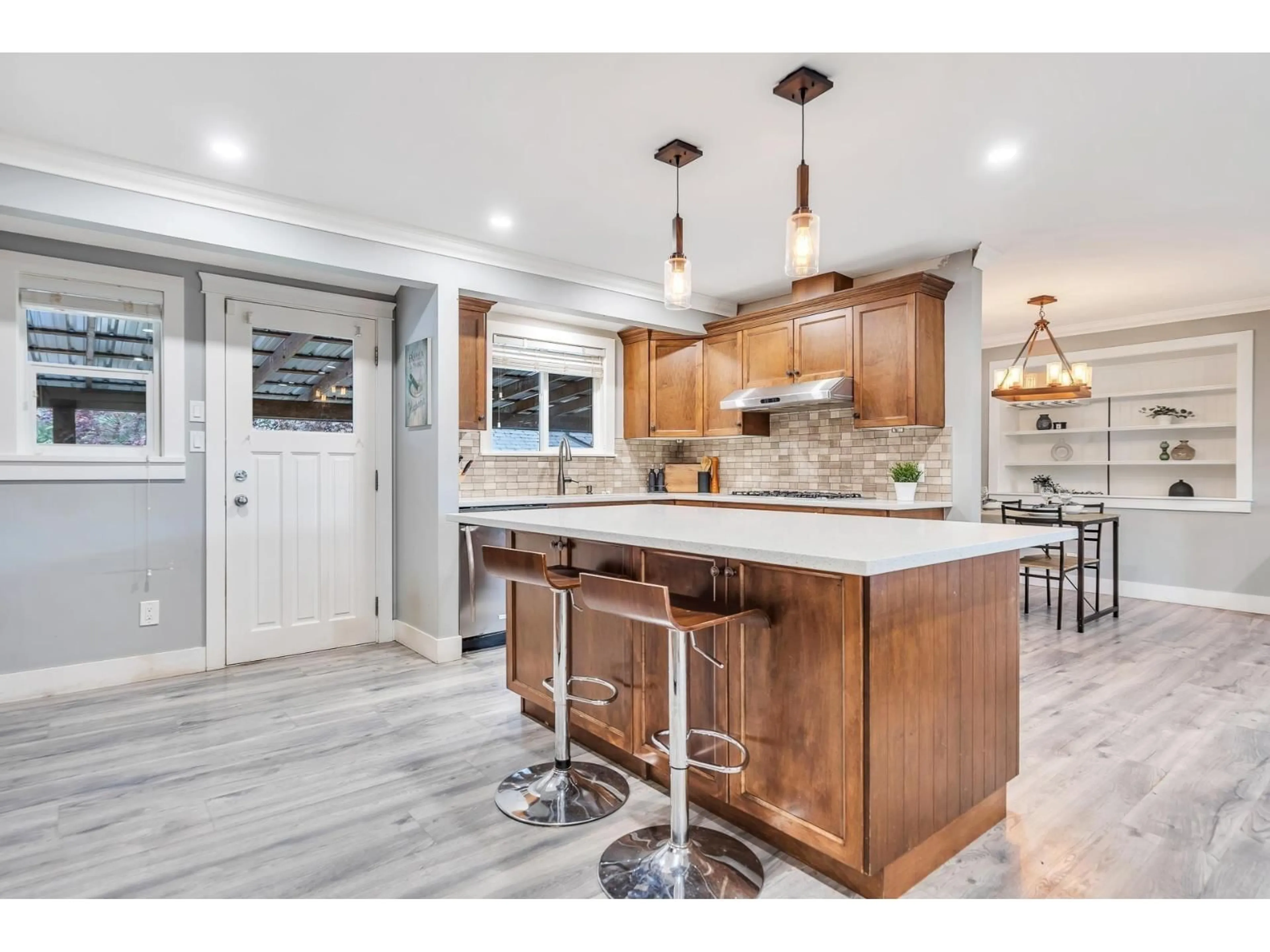 Open concept kitchen, ceramic/tile floor for 2252 BAKERVIEW, Abbotsford British Columbia V2T3B4