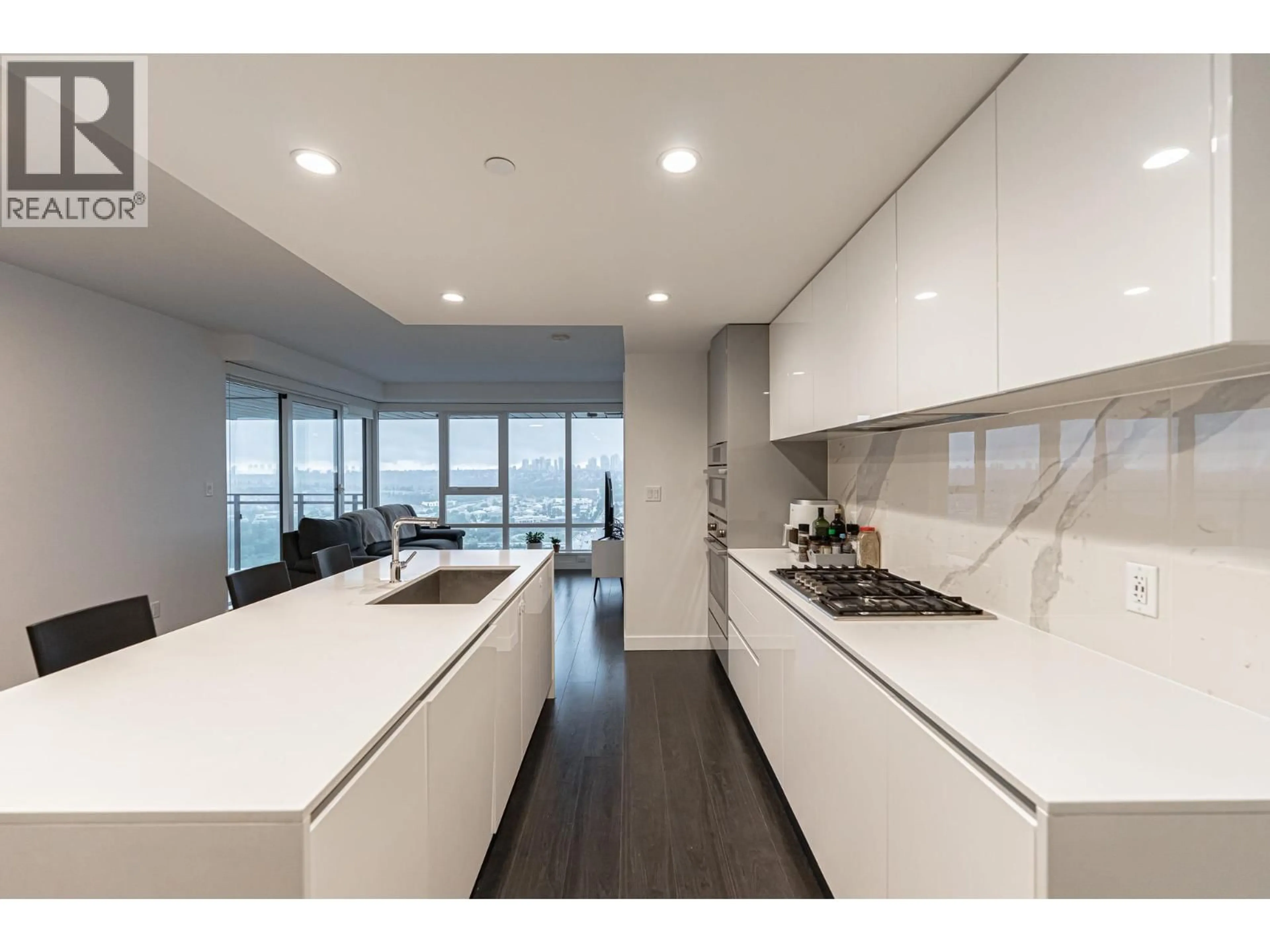 Contemporary kitchen, unknown for 3406 - 2085 SKYLINE COURT, Burnaby British Columbia V5C0M6