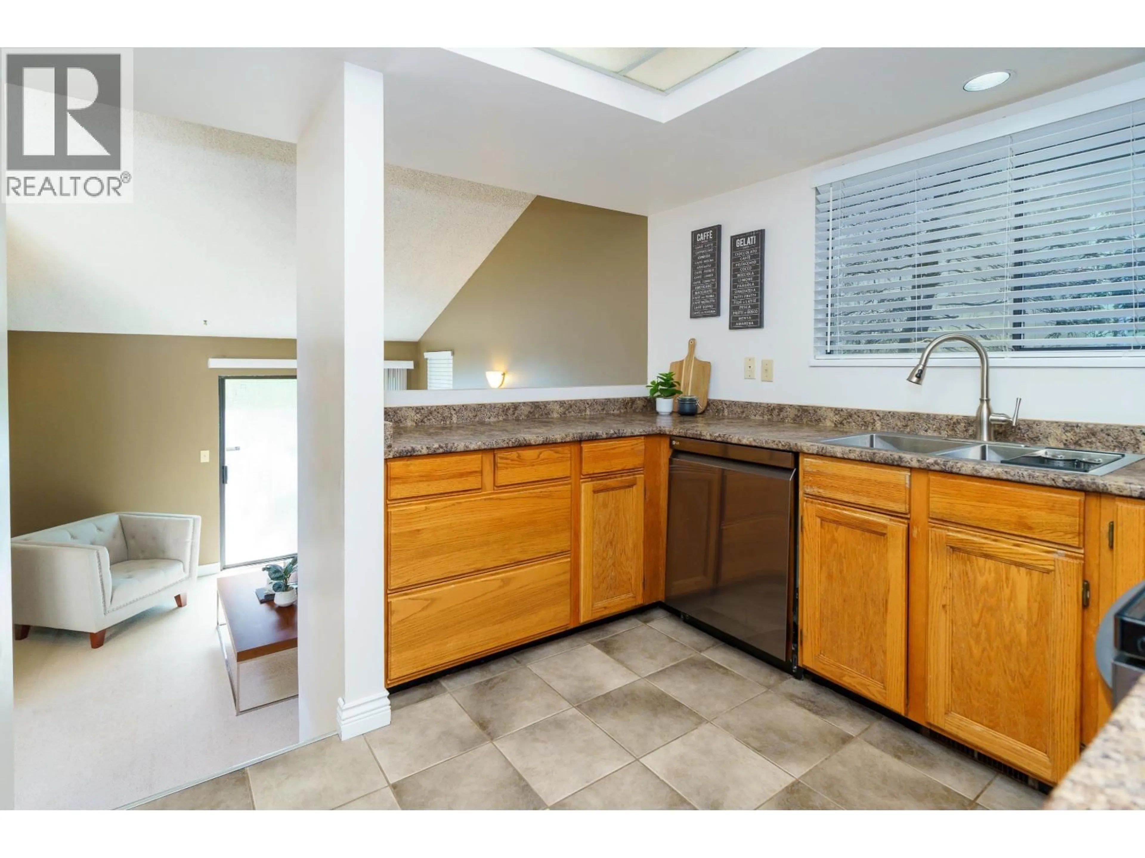 Unknown for 1261 LANSDOWNE DRIVE, Coquitlam British Columbia V3E1S6
