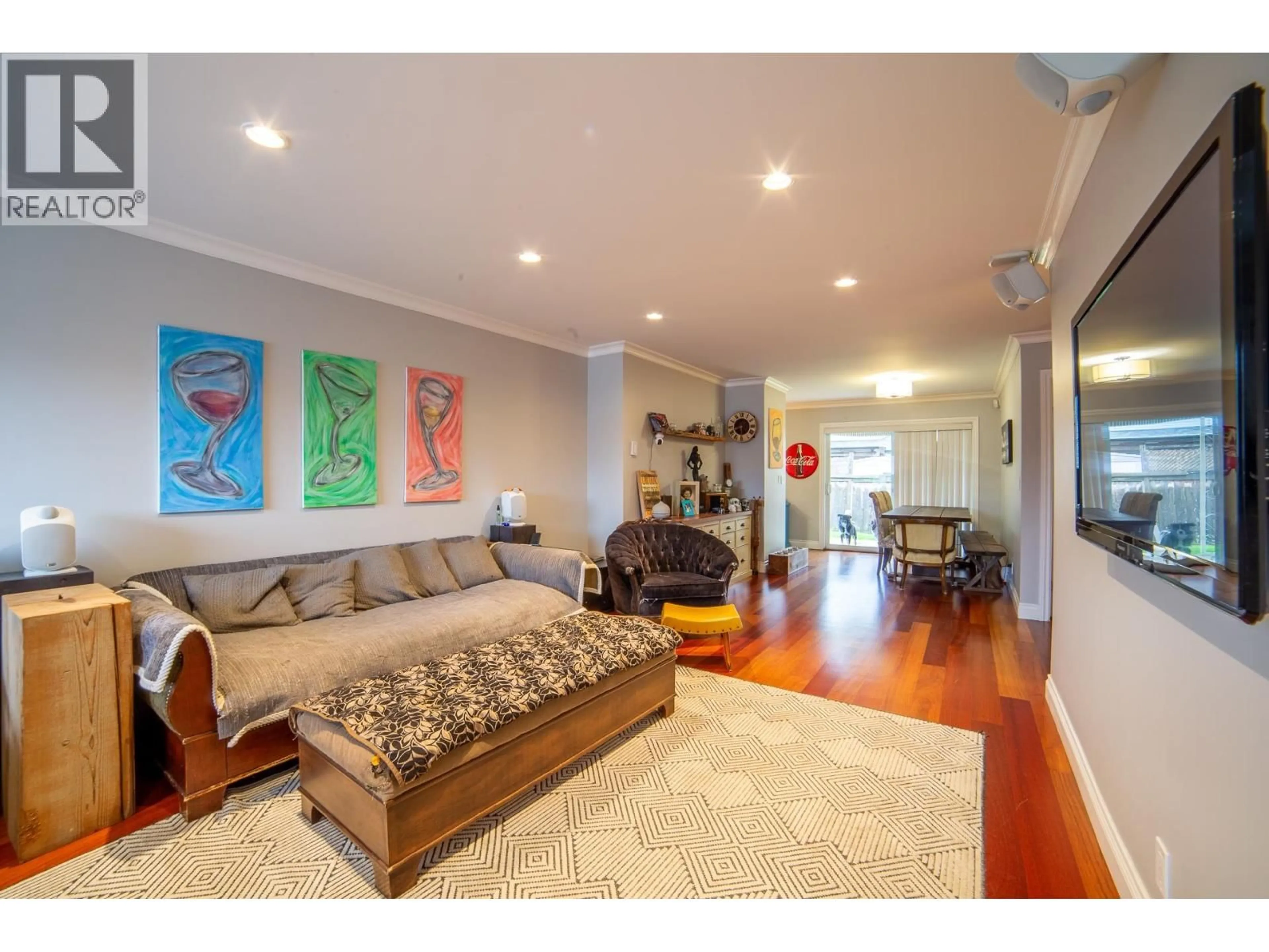 Living room with furniture, unknown for 5346 HAZEL COURT, Delta British Columbia V4K4G9