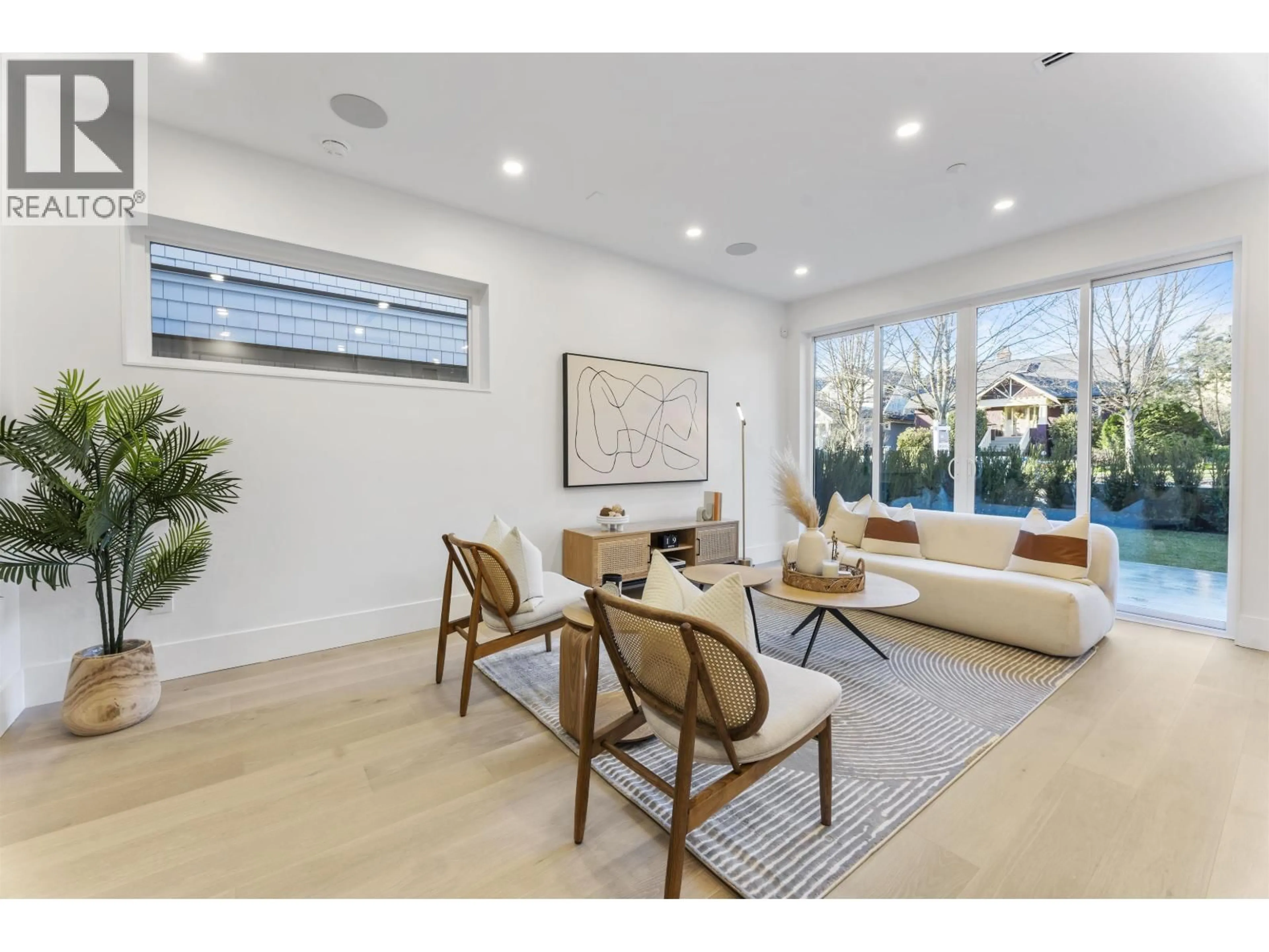 Living room with furniture, unknown for 1 - 2138 48TH AVENUE, Vancouver British Columbia V6M2P5