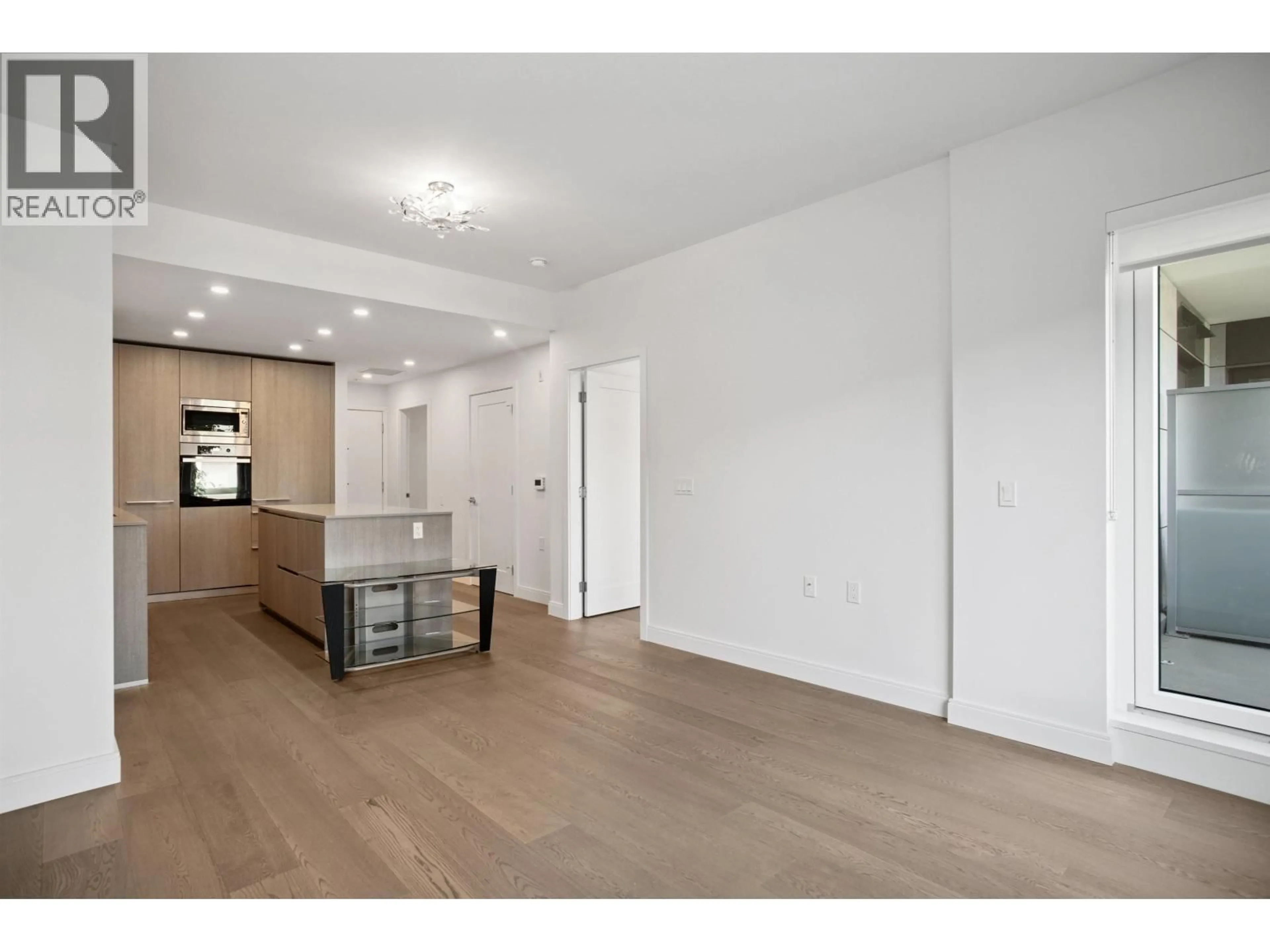 Unknown for 203 - 4932 CAMBIE STREET, Vancouver British Columbia V5Z0K1