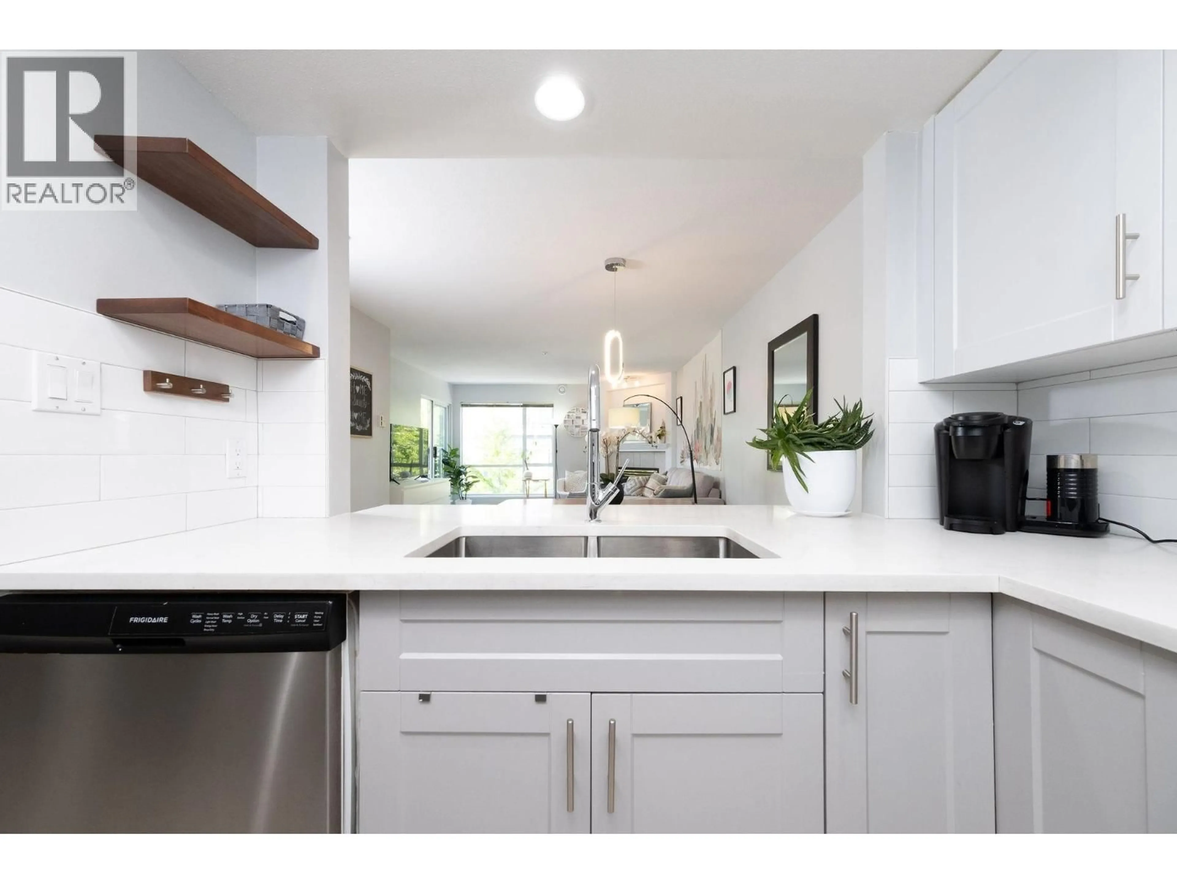 Contemporary kitchen, ceramic/tile floor for 305 - 789 16 AVENUE, Vancouver British Columbia V5Z1S8