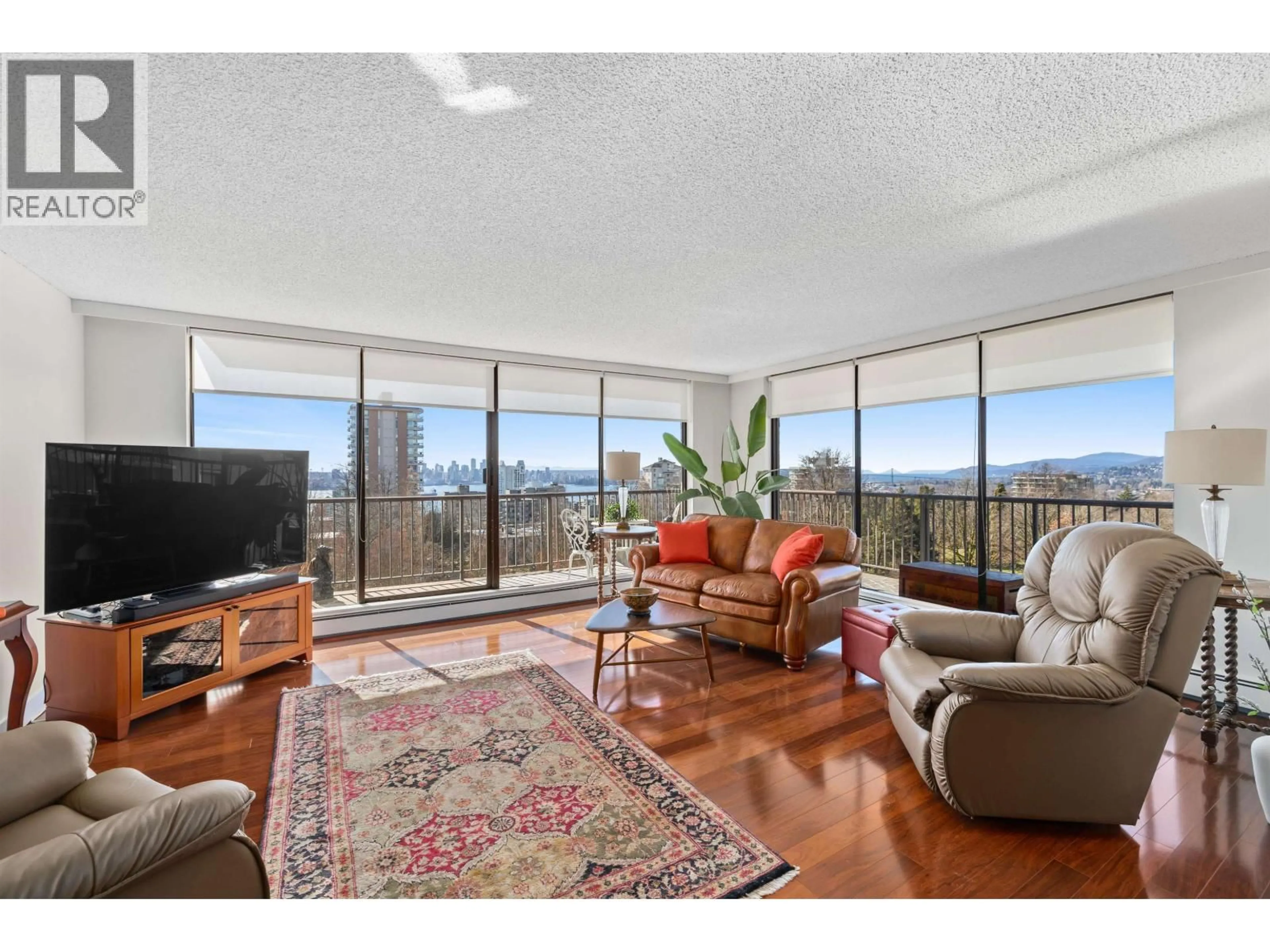 Living room with furniture, unknown for 601 - 140 KEITH ROAD, North Vancouver British Columbia V7L4M9