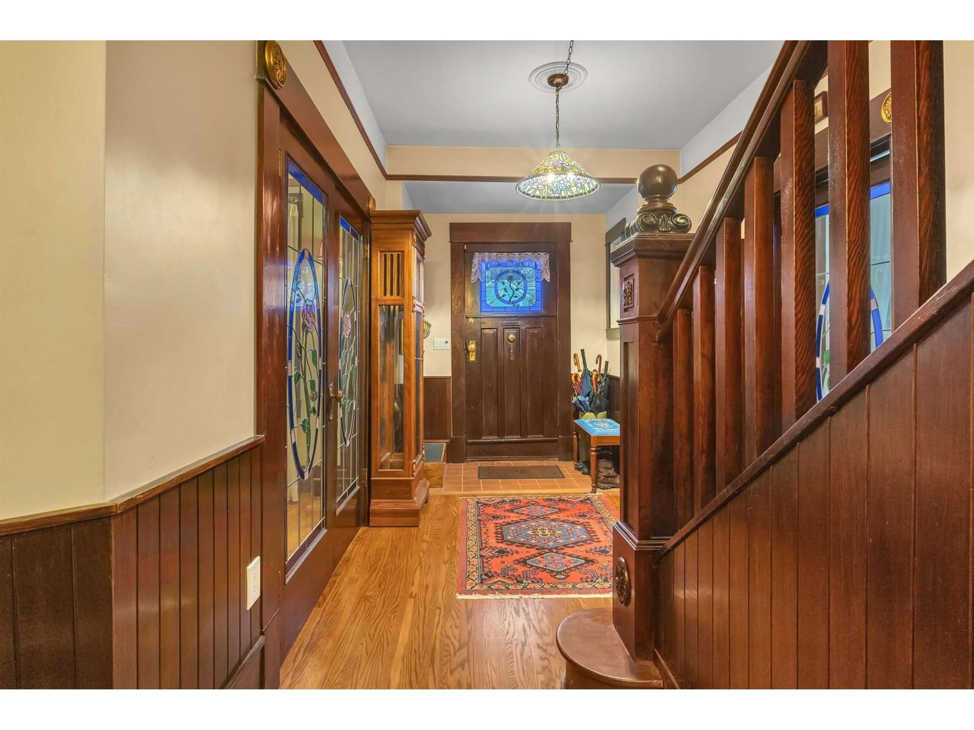 Indoor foyer for 4314 WRIGHT, Abbotsford British Columbia V2S7Y8