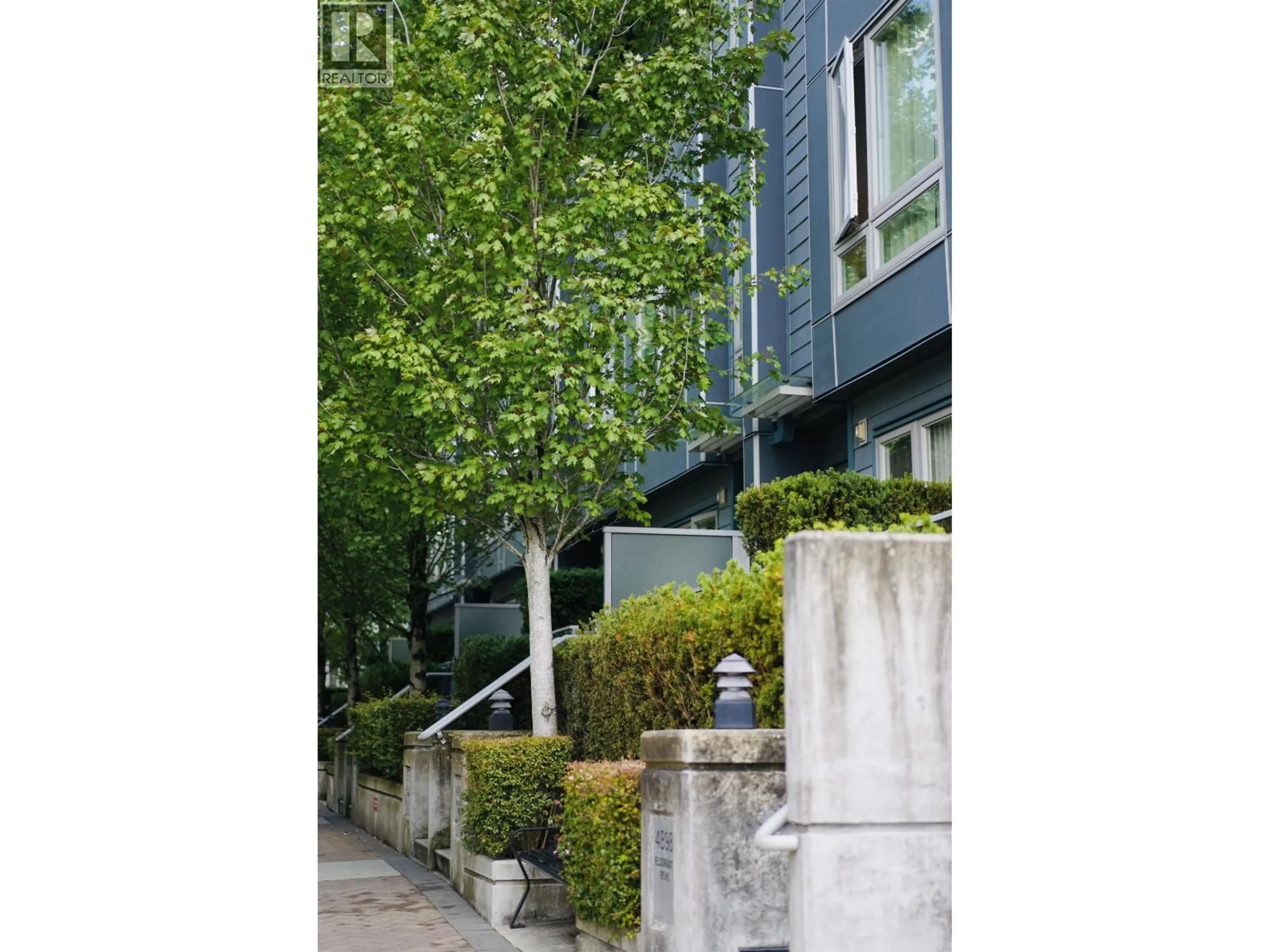 Unknown for 4886 ELDORADO MEWS, Vancouver British Columbia V5R0B1
