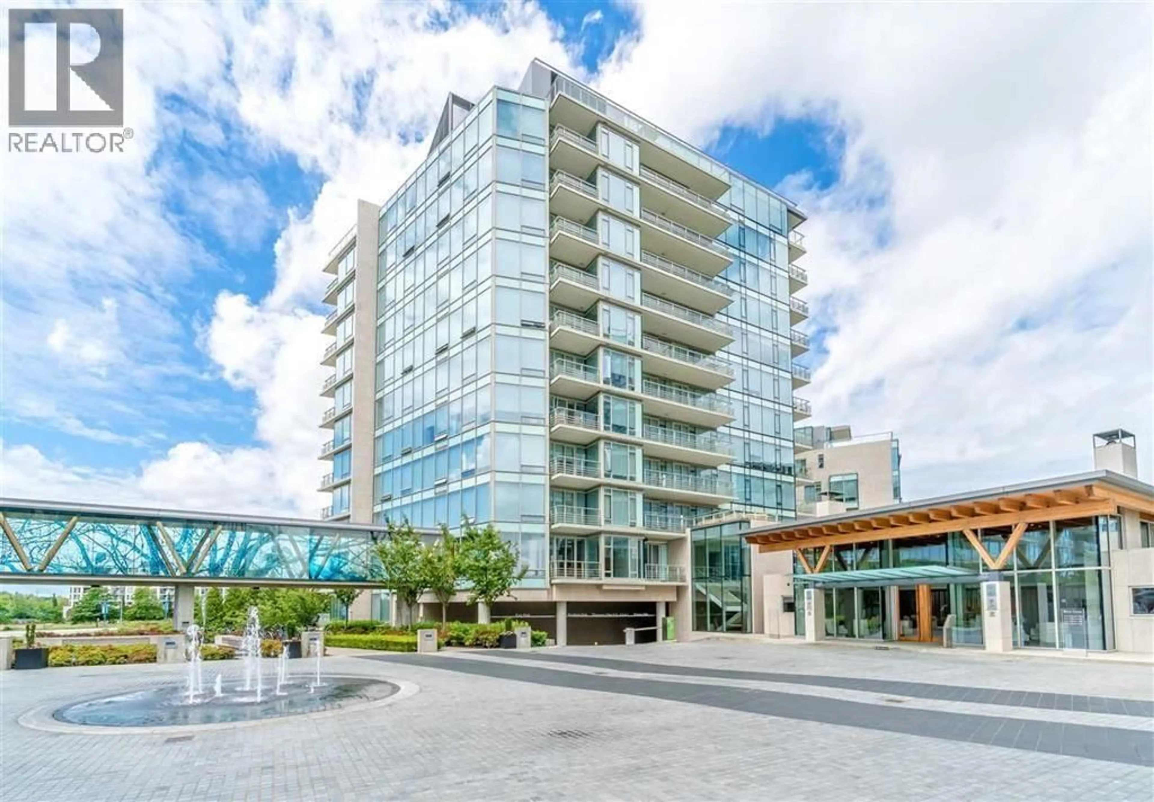 Patio, building for 802 - 5171 BRIGHOUSE WAY, Richmond British Columbia V7C0A2
