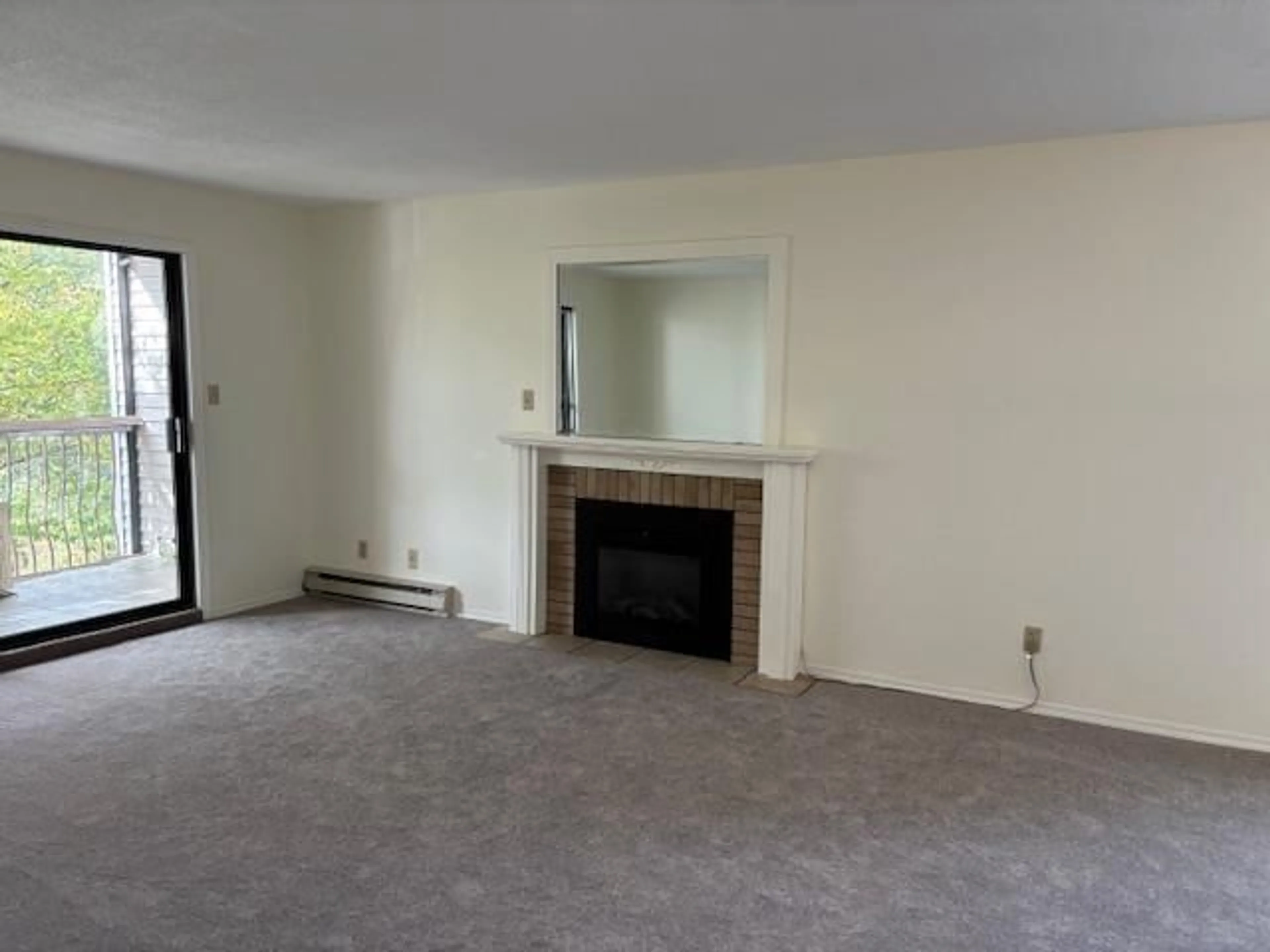 A pic of a room for 205 - 32910 AMICUS, Abbotsford British Columbia V2S6G9