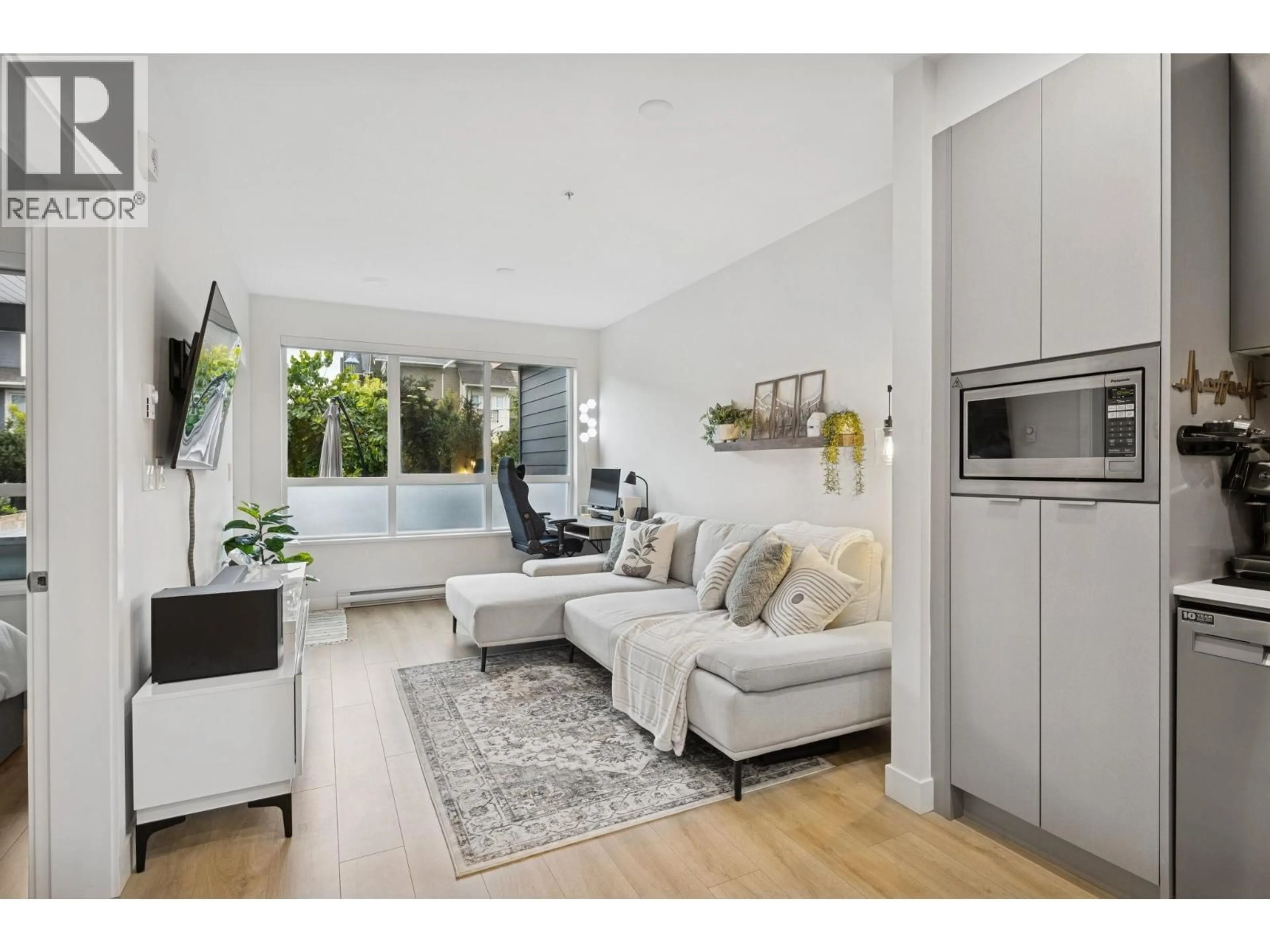 Living room with furniture, unknown for 118 - 1792 STARLING DRIVE, Tsawwassen British Columbia V4M0E4