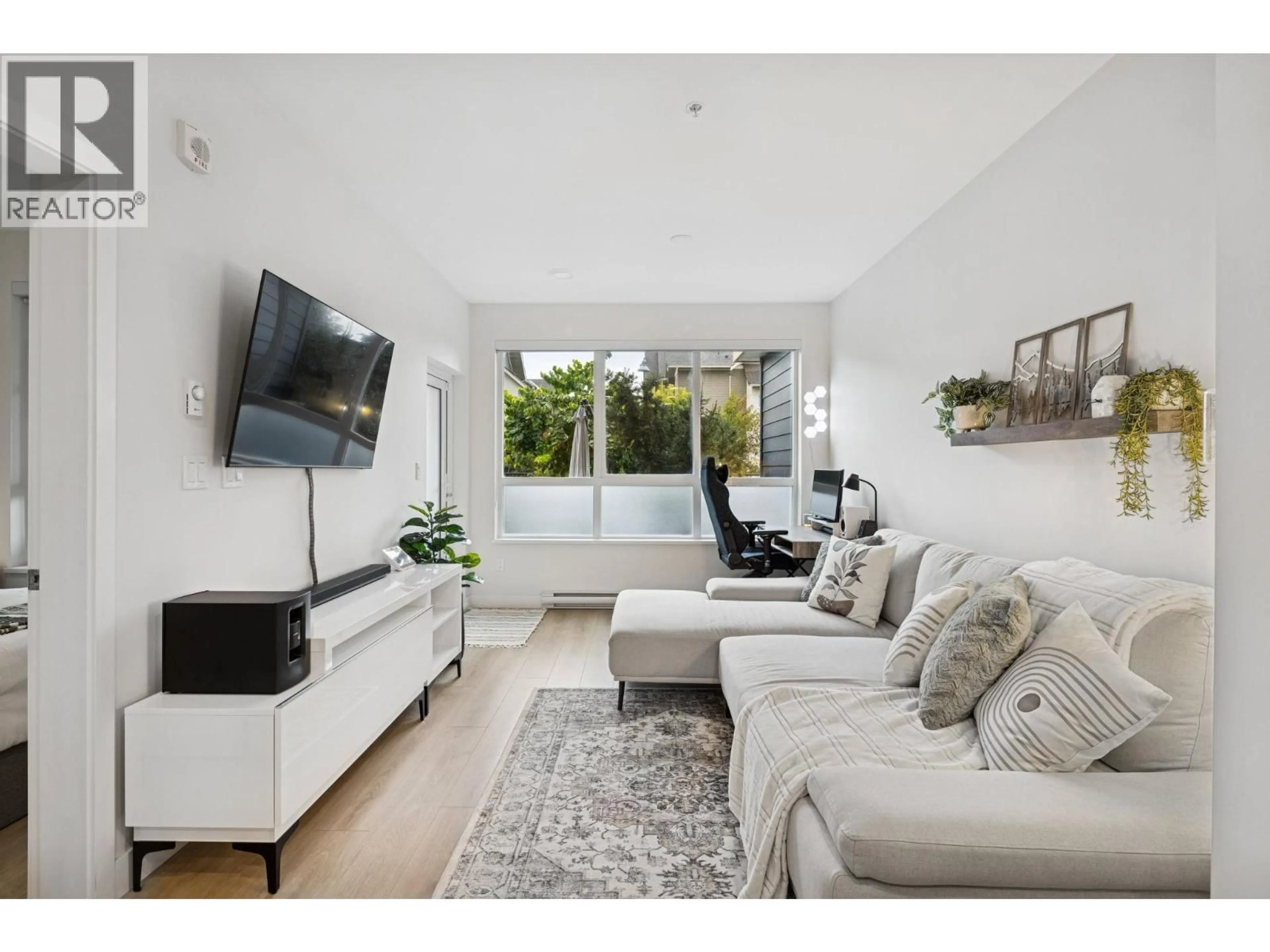 Living room with furniture, unknown for 118 - 1792 STARLING DRIVE, Tsawwassen British Columbia V4M0E4