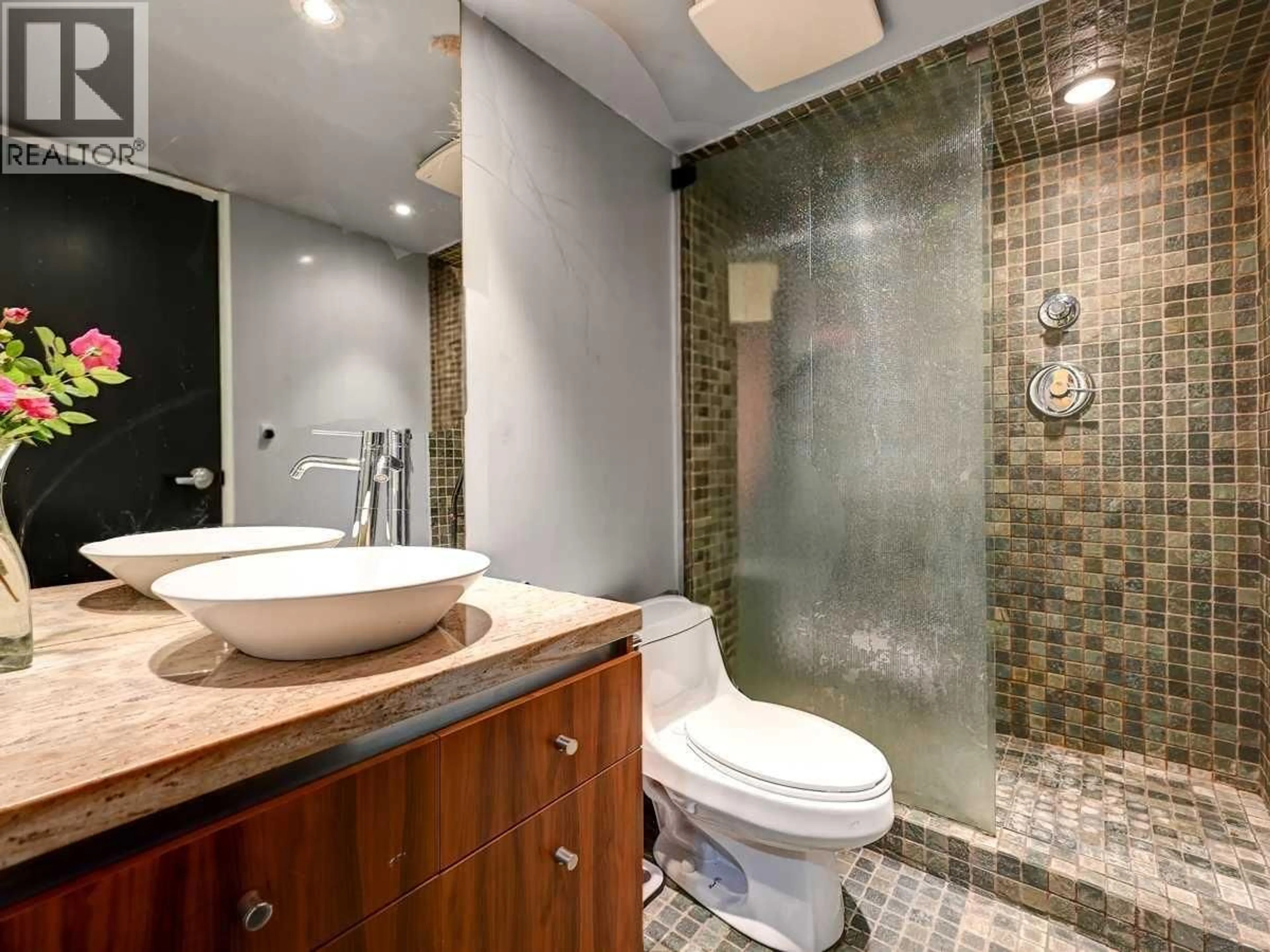 Contemporary bathroom, ceramic/tile floor for 103 - 212 FORBES AVENUE, North Vancouver British Columbia V7M3E5