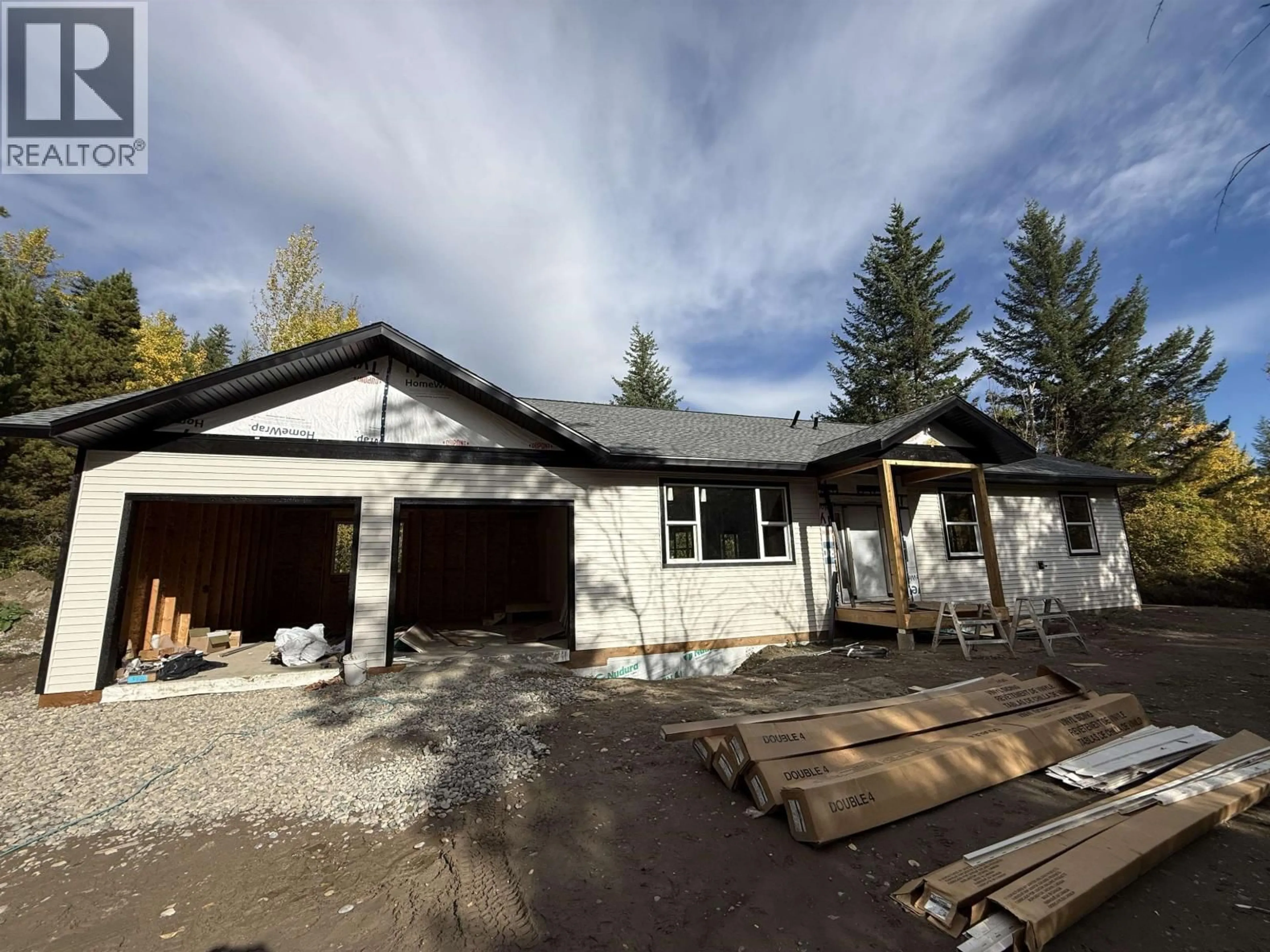 Home with vinyl exterior material, unknown for 1980 HIGDON ROAD, Quesnel British Columbia V2J6J6