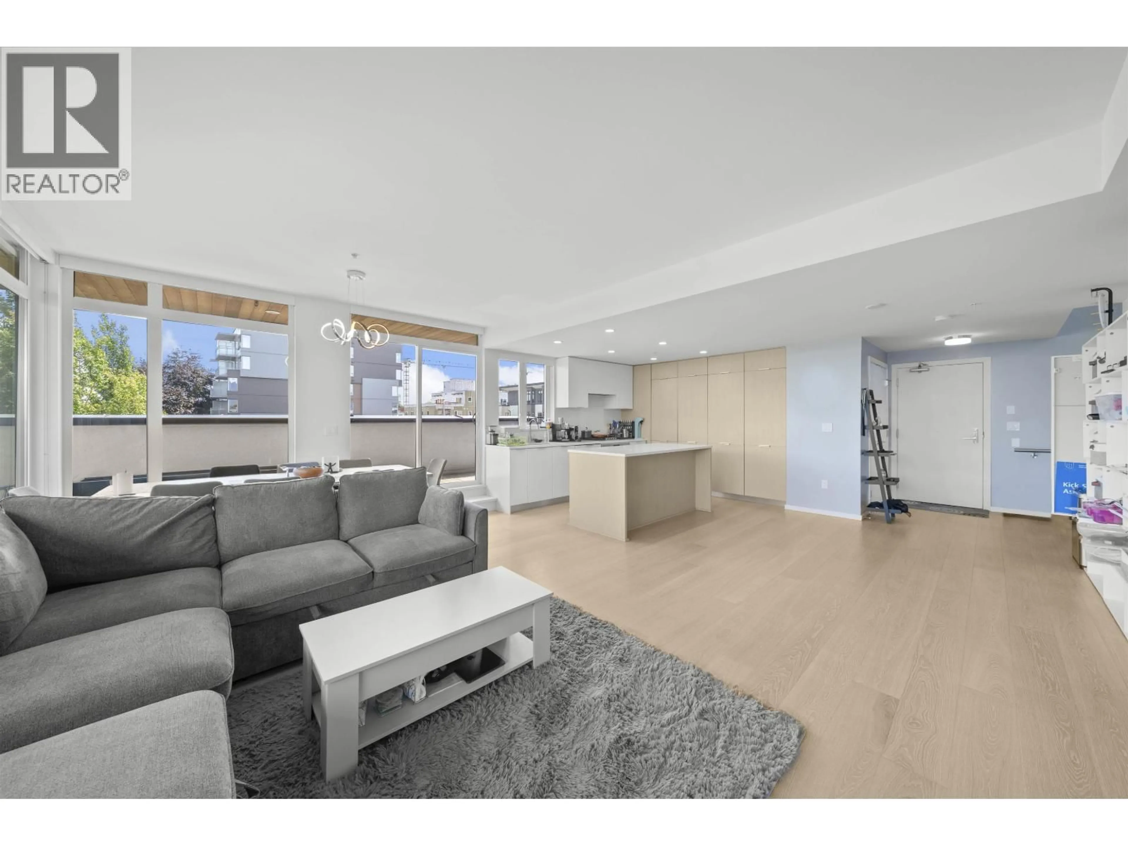 Unknown for 602 - 5085 MAIN STREET, Vancouver British Columbia V5W2R2