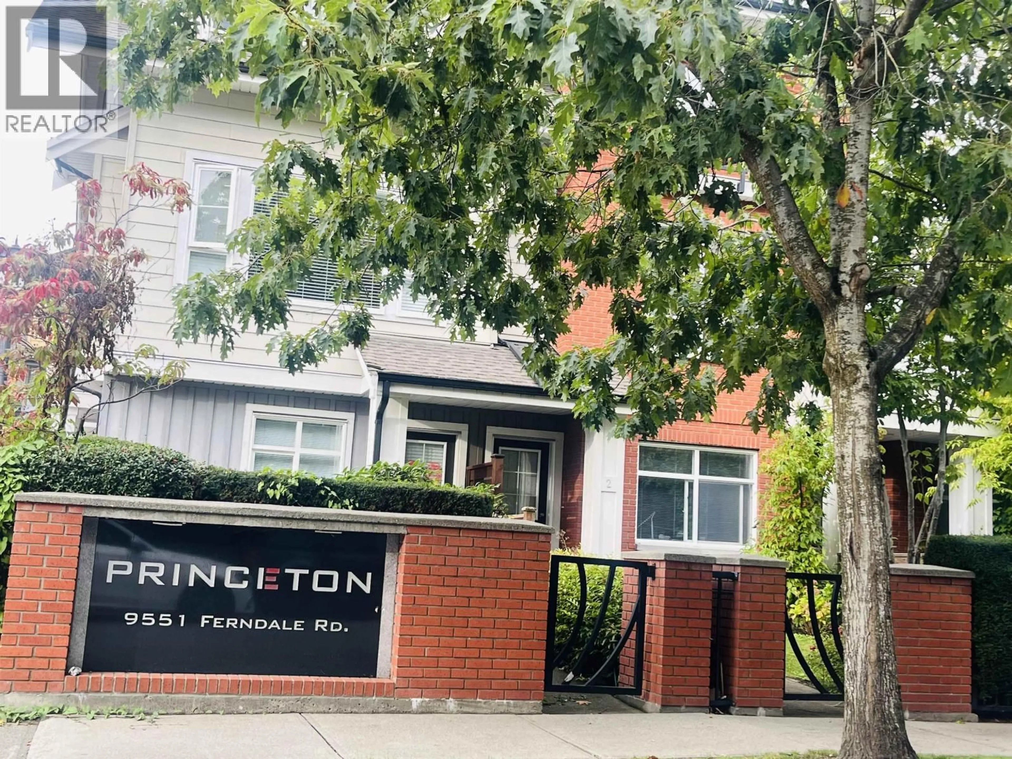 A pic from outside/outdoor area/front of a property/back of a property/a pic from drone, street for 25 - 9551 FERNDALE ROAD, Richmond British Columbia V6Y1X4