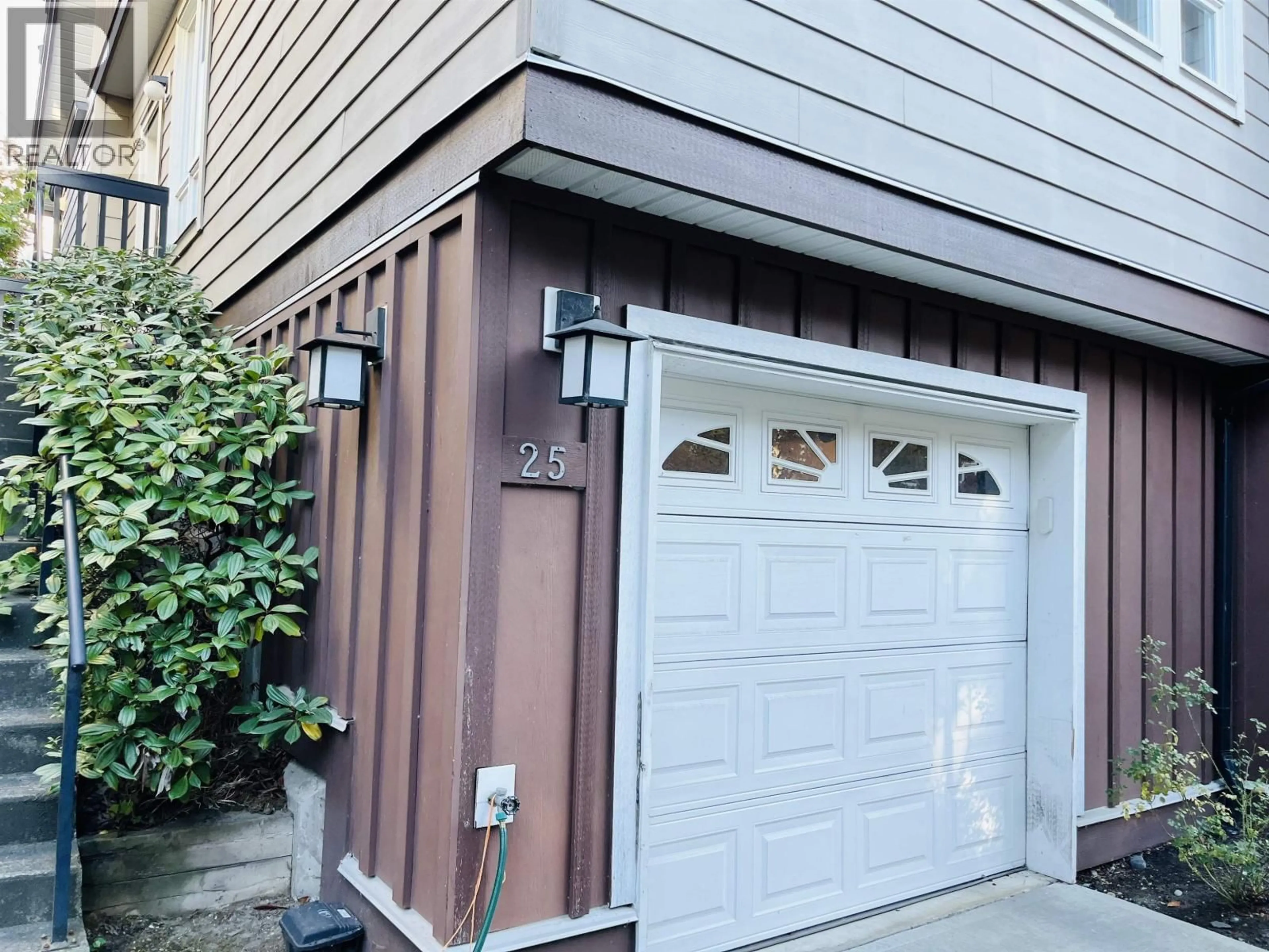 Unknown for 25 - 9551 FERNDALE ROAD, Richmond British Columbia V6Y1X4