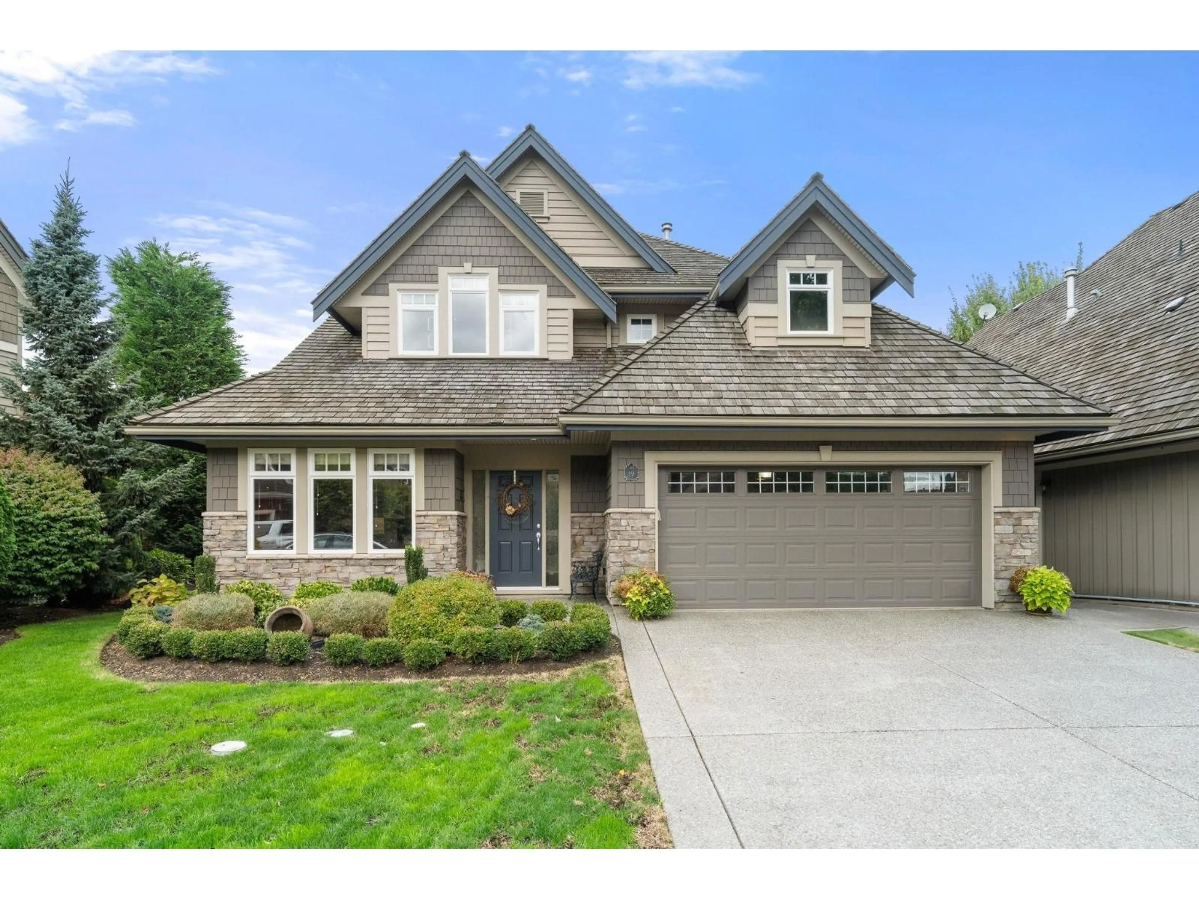Home with brick exterior material, street for 19 - 3300 157A, Surrey British Columbia V3Z2P2