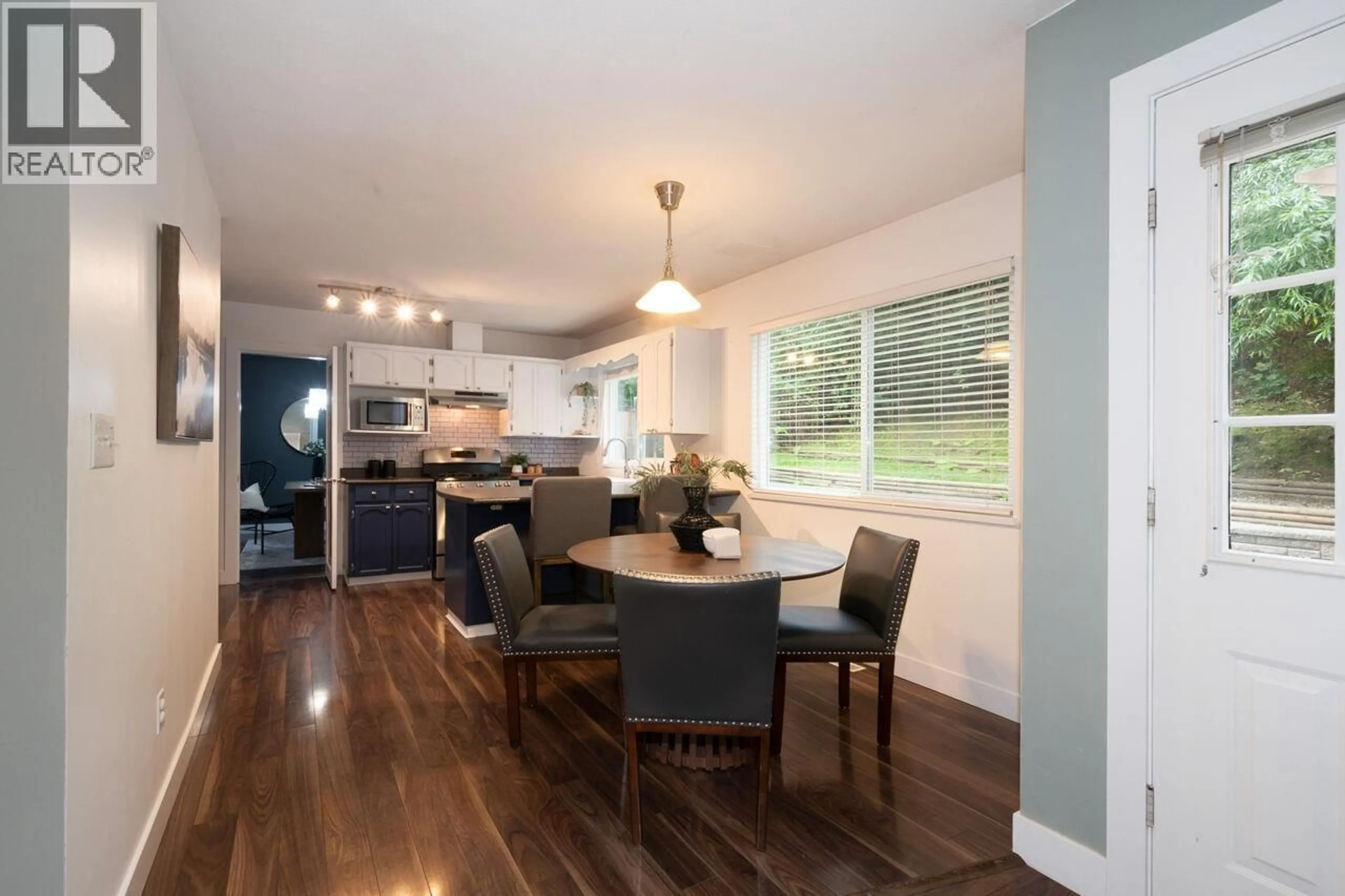 Open concept kitchen, wood/laminate floor for 3164 PIER DRIVE, Coquitlam British Columbia V3C5S5