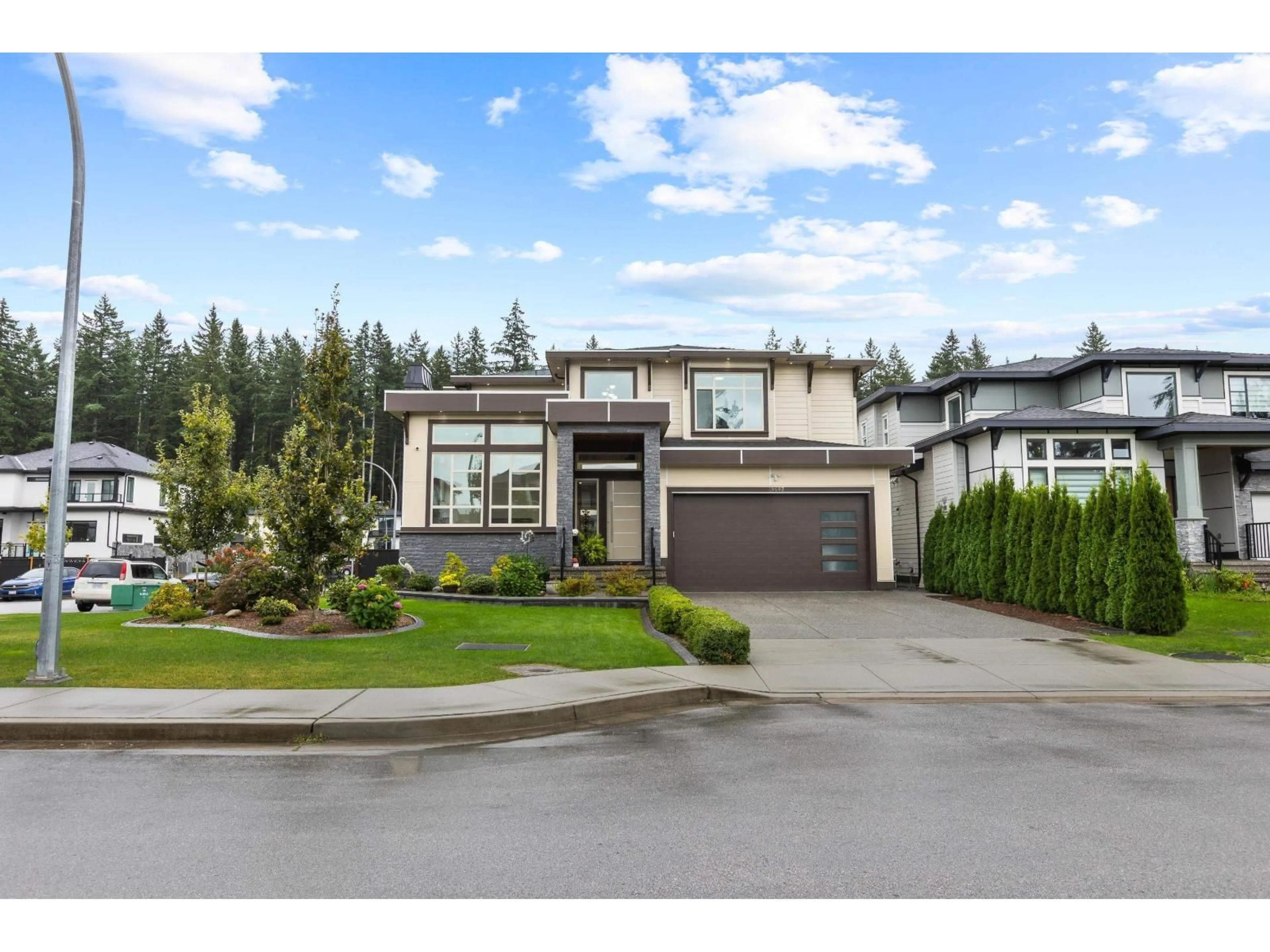Home with vinyl exterior material, street for 19692 31B, Langley British Columbia V2Z0B2