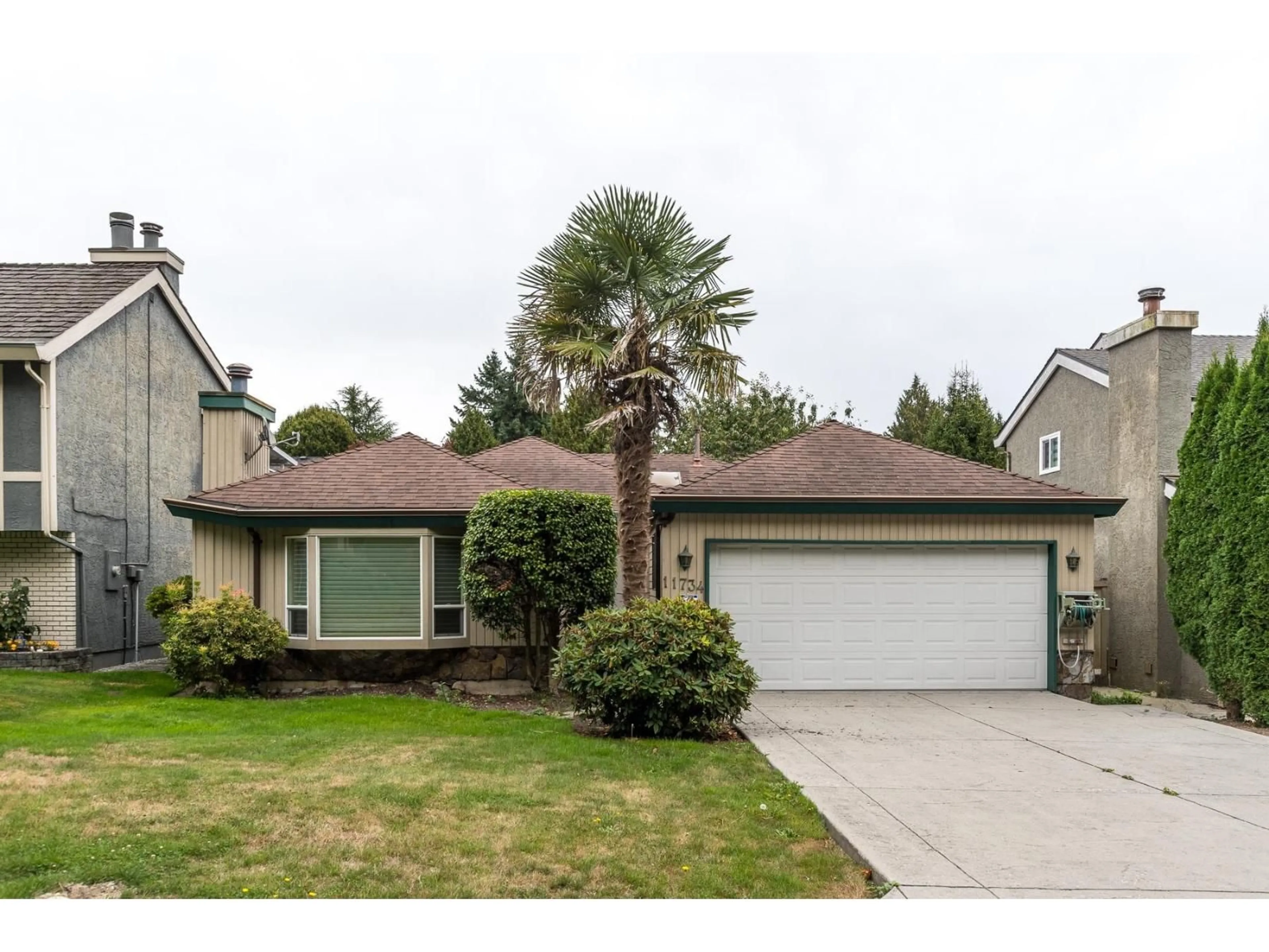 Home with vinyl exterior material, street for 11734 ALDERWOOD, Delta British Columbia V4E3E6