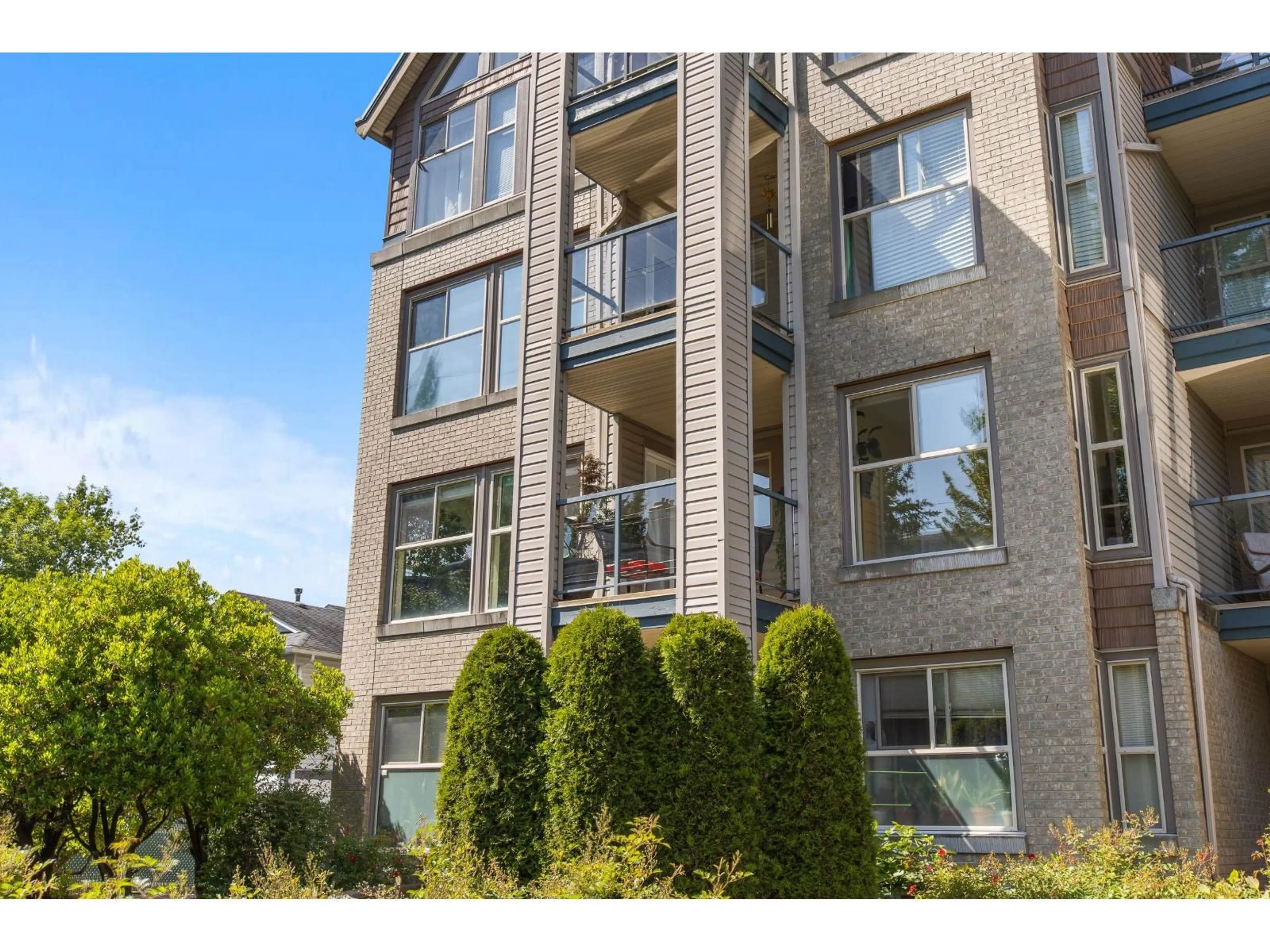 Unknown for 202 - 20237 54, Langley British Columbia V3A3W2