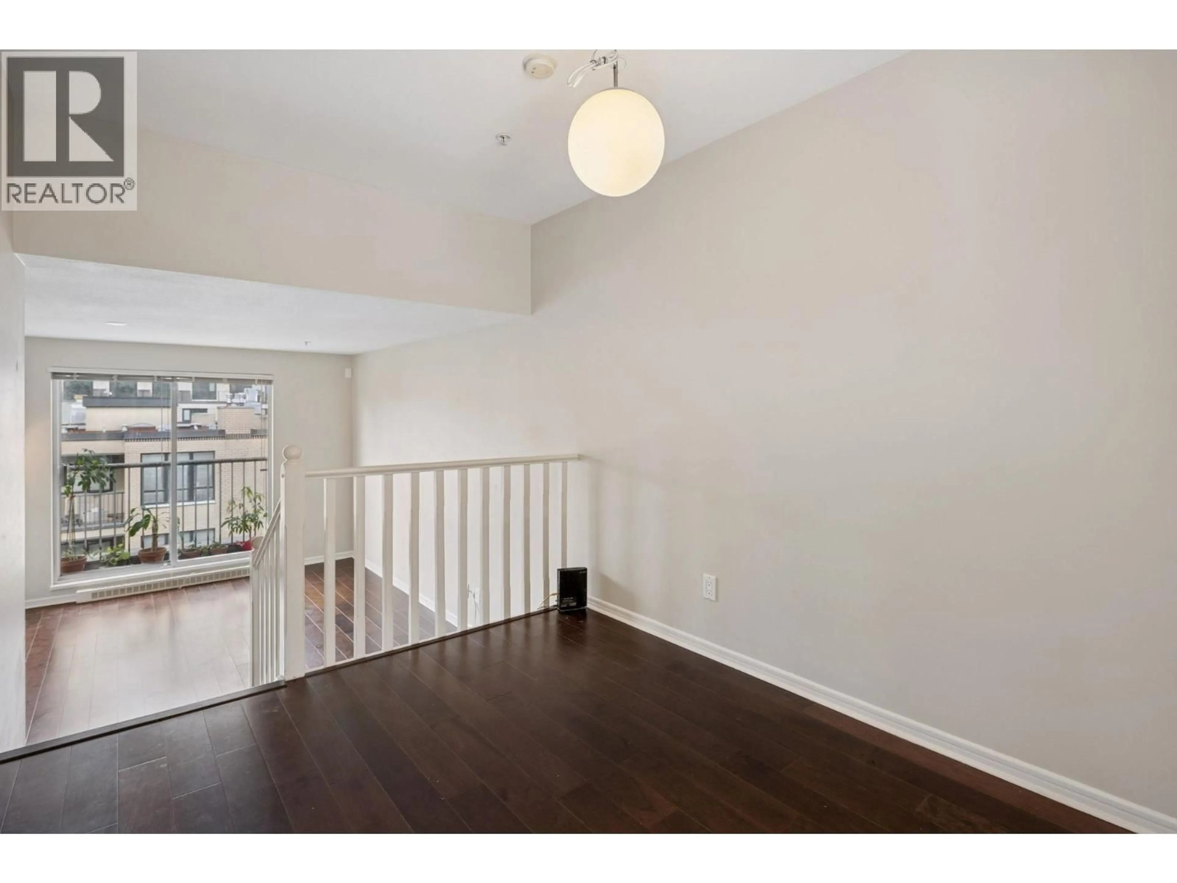 A pic of a room for 311 - 3727 10TH AVENUE, Vancouver British Columbia V6R2G5