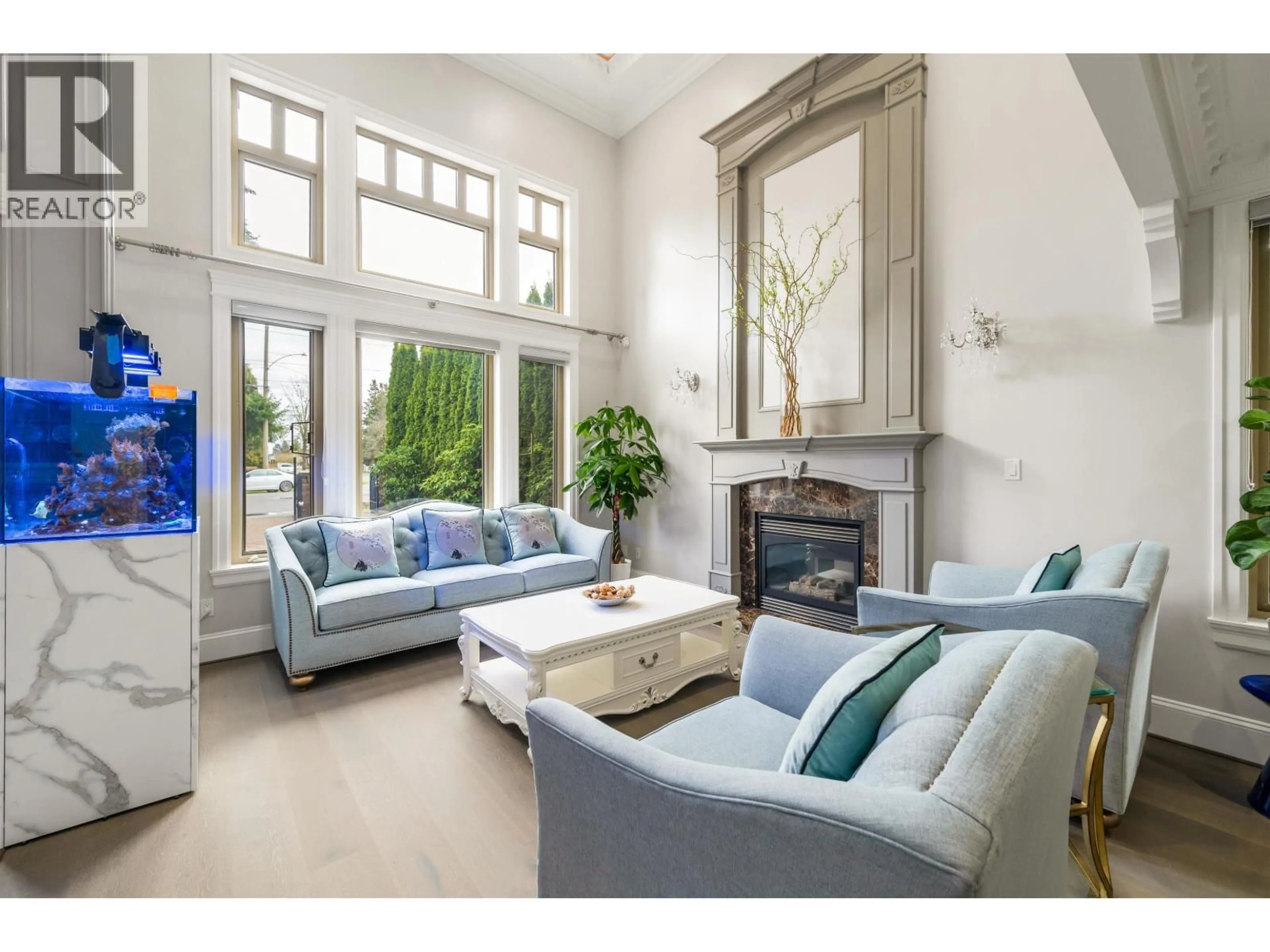 Living room with furniture, unknown for 9831 PIGOTT ROAD, Richmond British Columbia V7A2C1