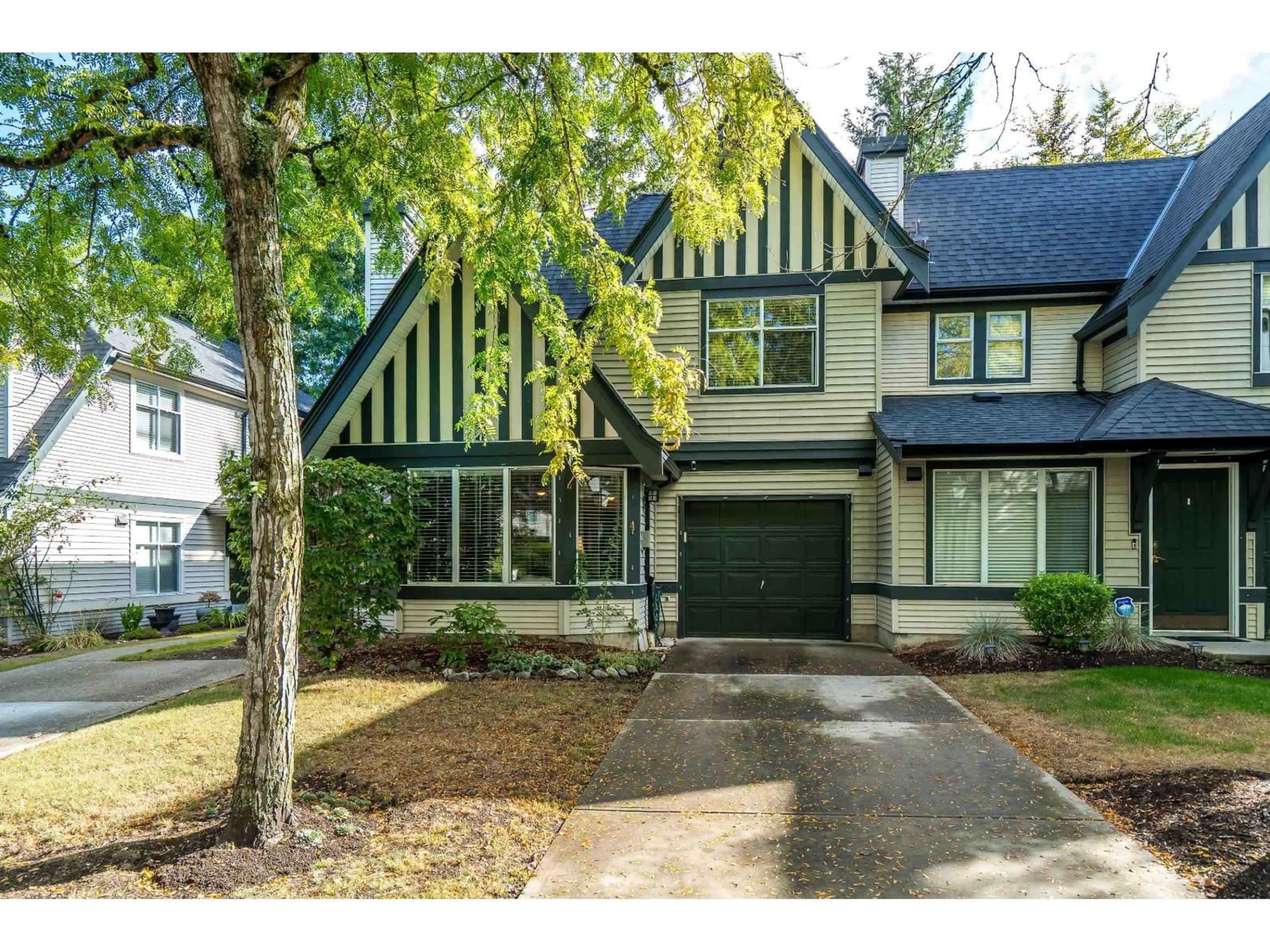 Home with vinyl exterior material, street for 4 - 18883 65, Surrey British Columbia V3S8Y2