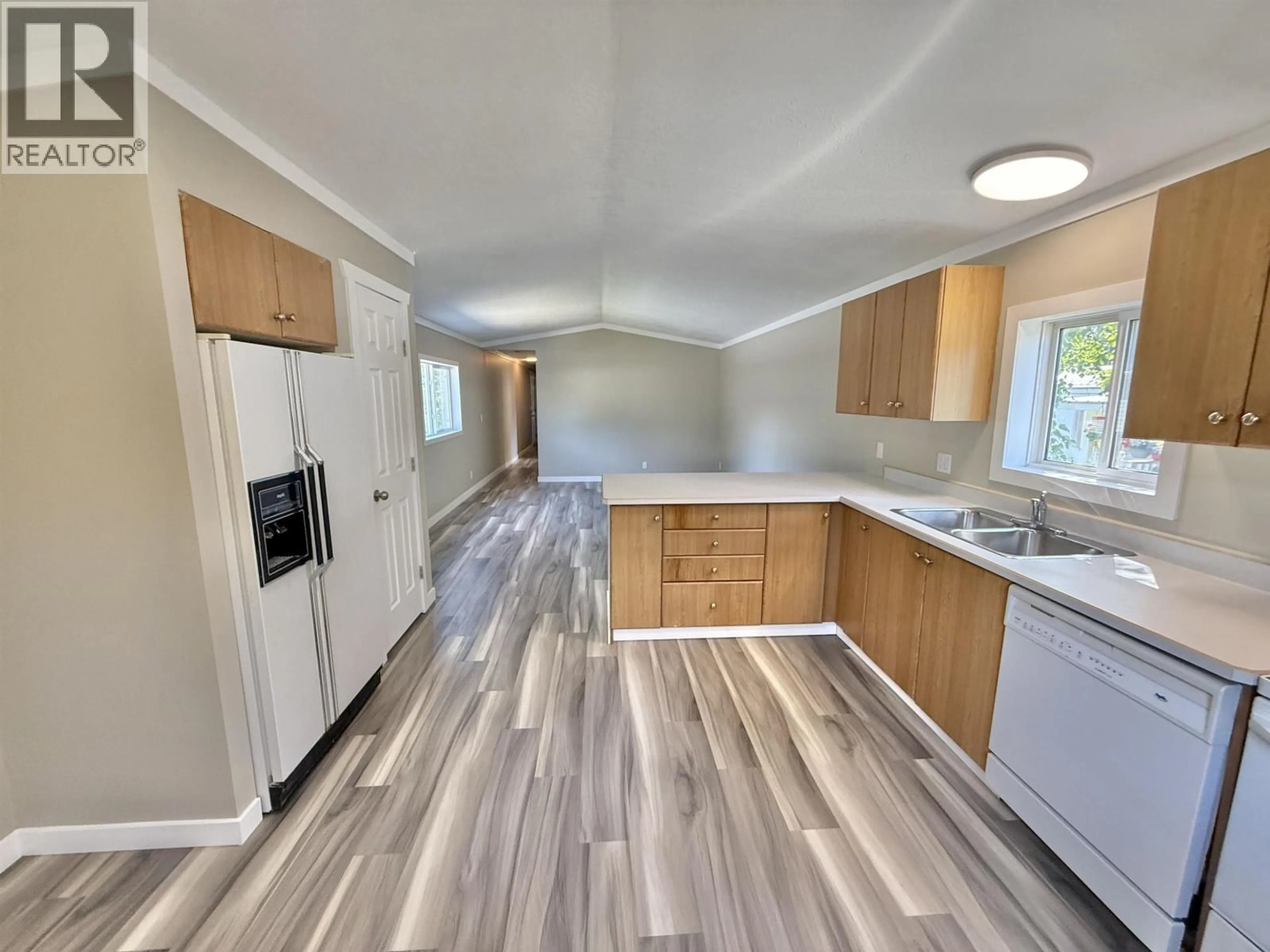 Open concept kitchen, unknown for 24 - 313 WESTLAND ROAD, Quesnel British Columbia V2J4V4