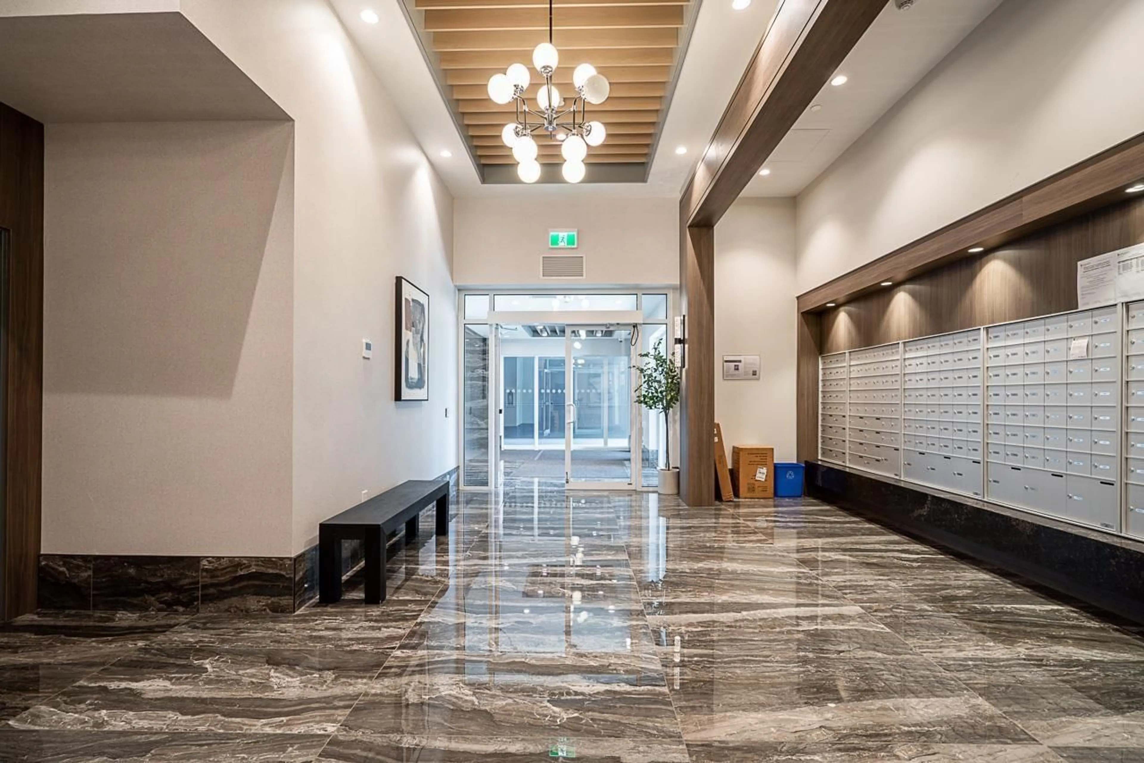 Lobby for 2503 - 8551 201, Langley British Columbia V2Y3Y5