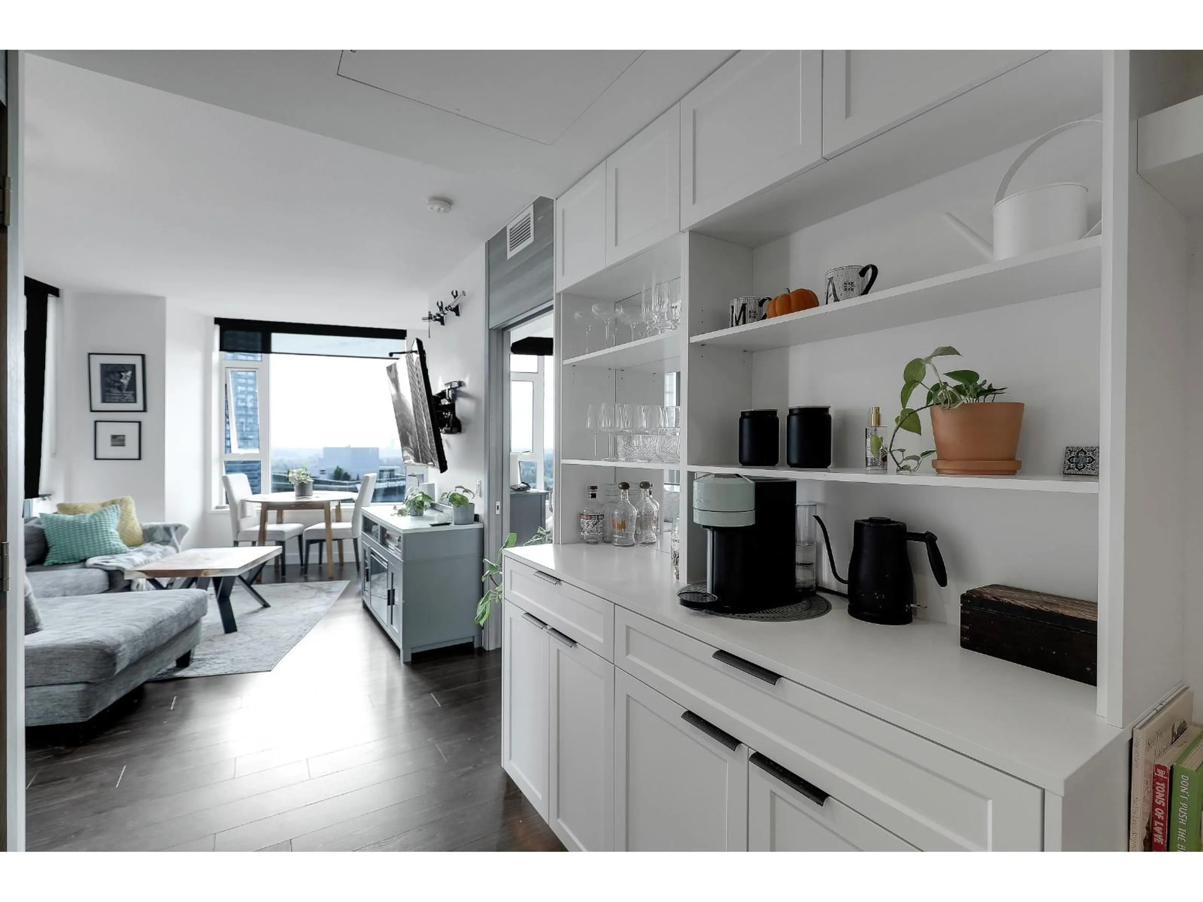 Open concept kitchen, unknown for 2510 - 9887 WHALLEY, Surrey British Columbia V3T0P4