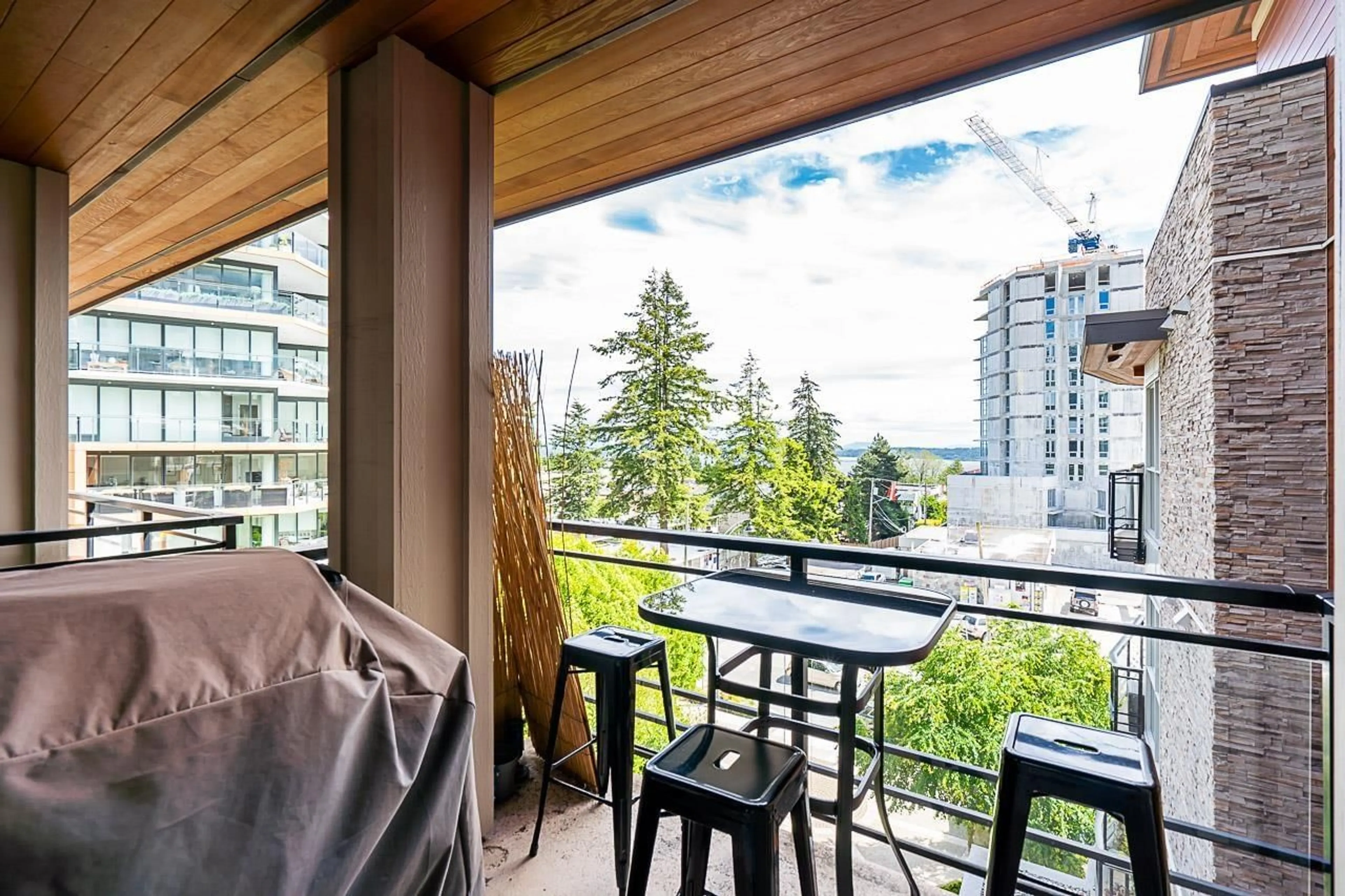 Balcony in the apartment, water/lake/river/ocean view for 405 - 1420 JOHNSTON, White Rock British Columbia V4B3Z5