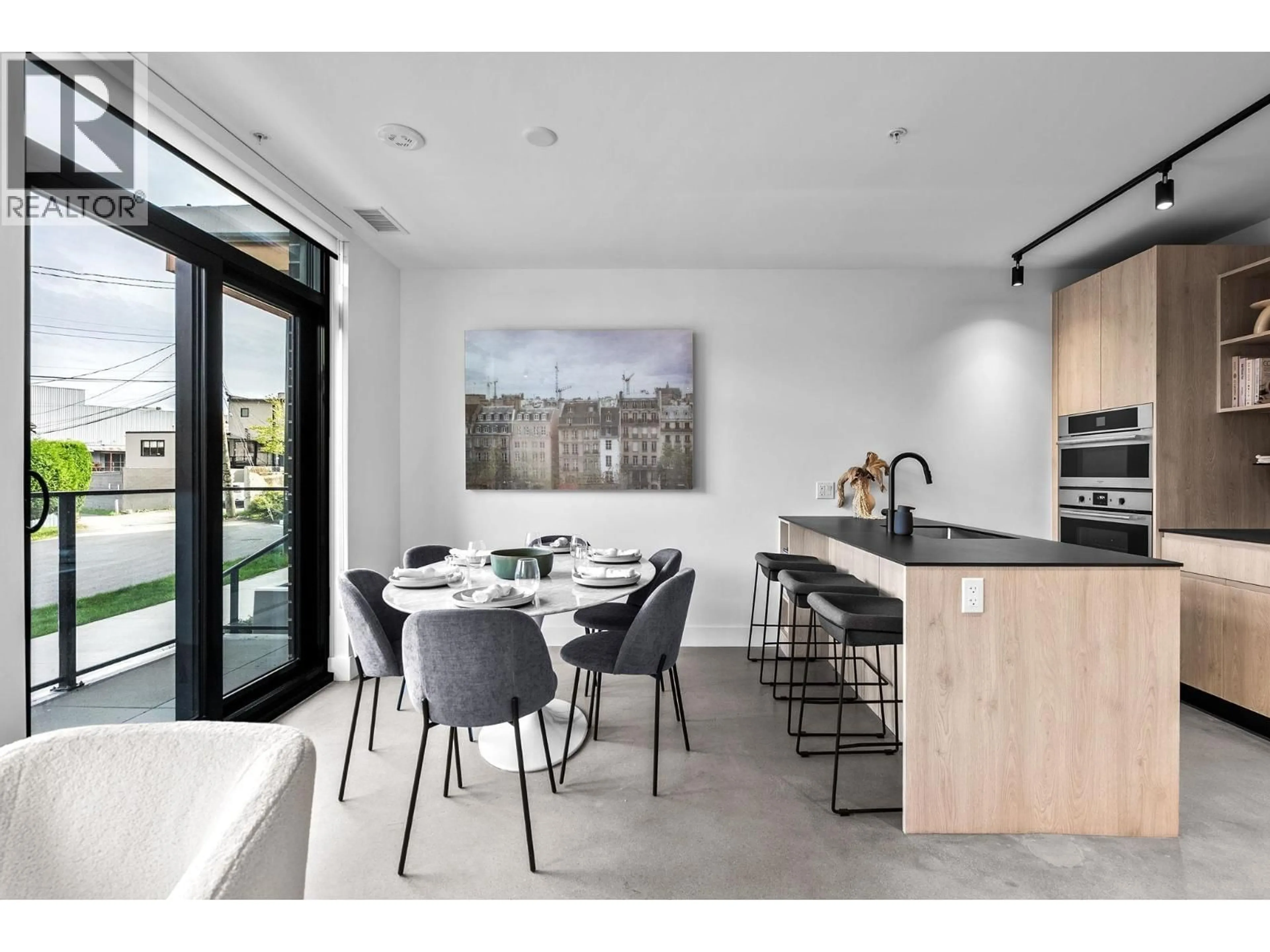 Contemporary kitchen, unknown for 4015 FLEMING STREET, Vancouver British Columbia V5N0J1