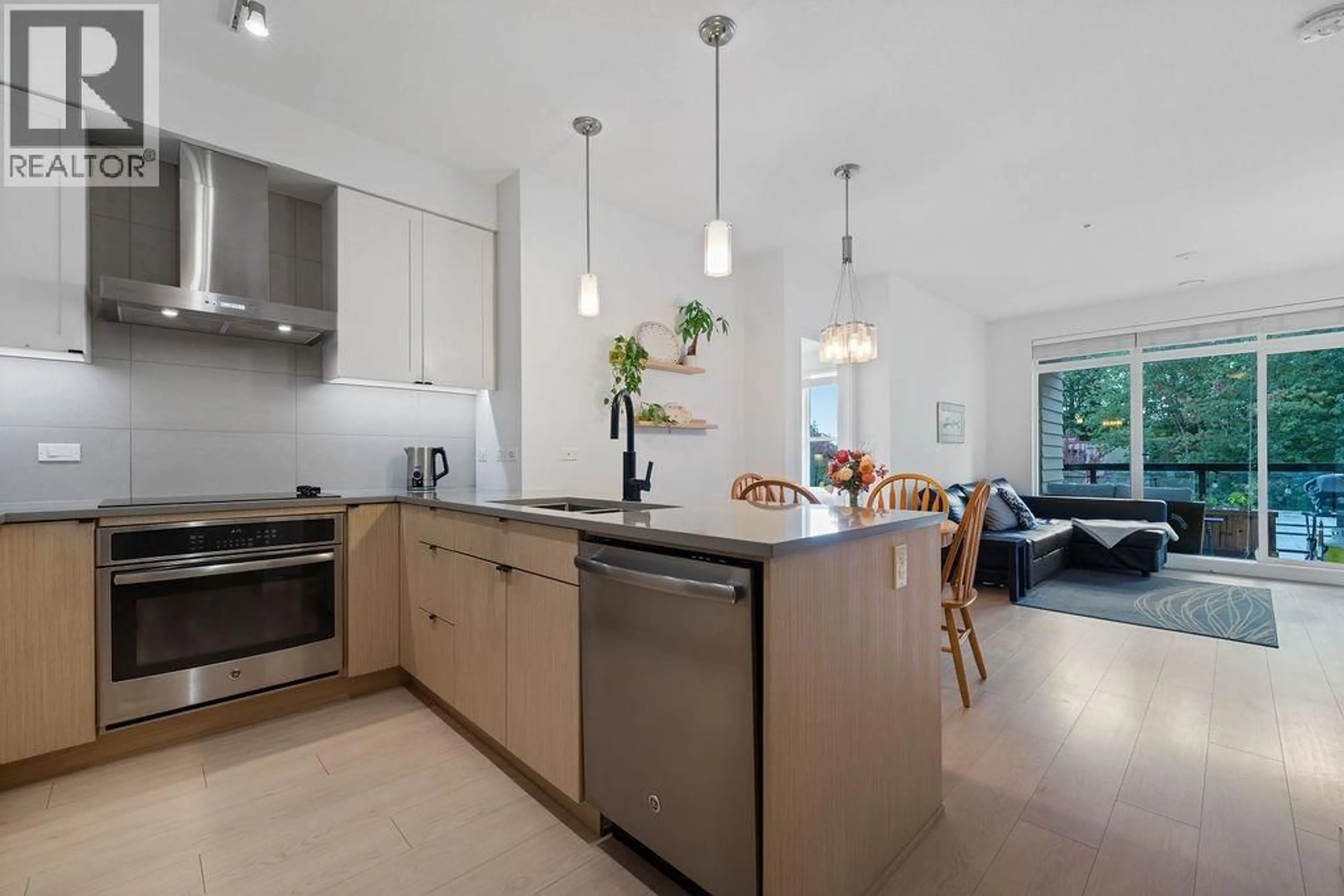 Open concept kitchen, unknown for 303 - 3205 MOUNTAIN HIGHWAY, North Vancouver British Columbia V7K0A3