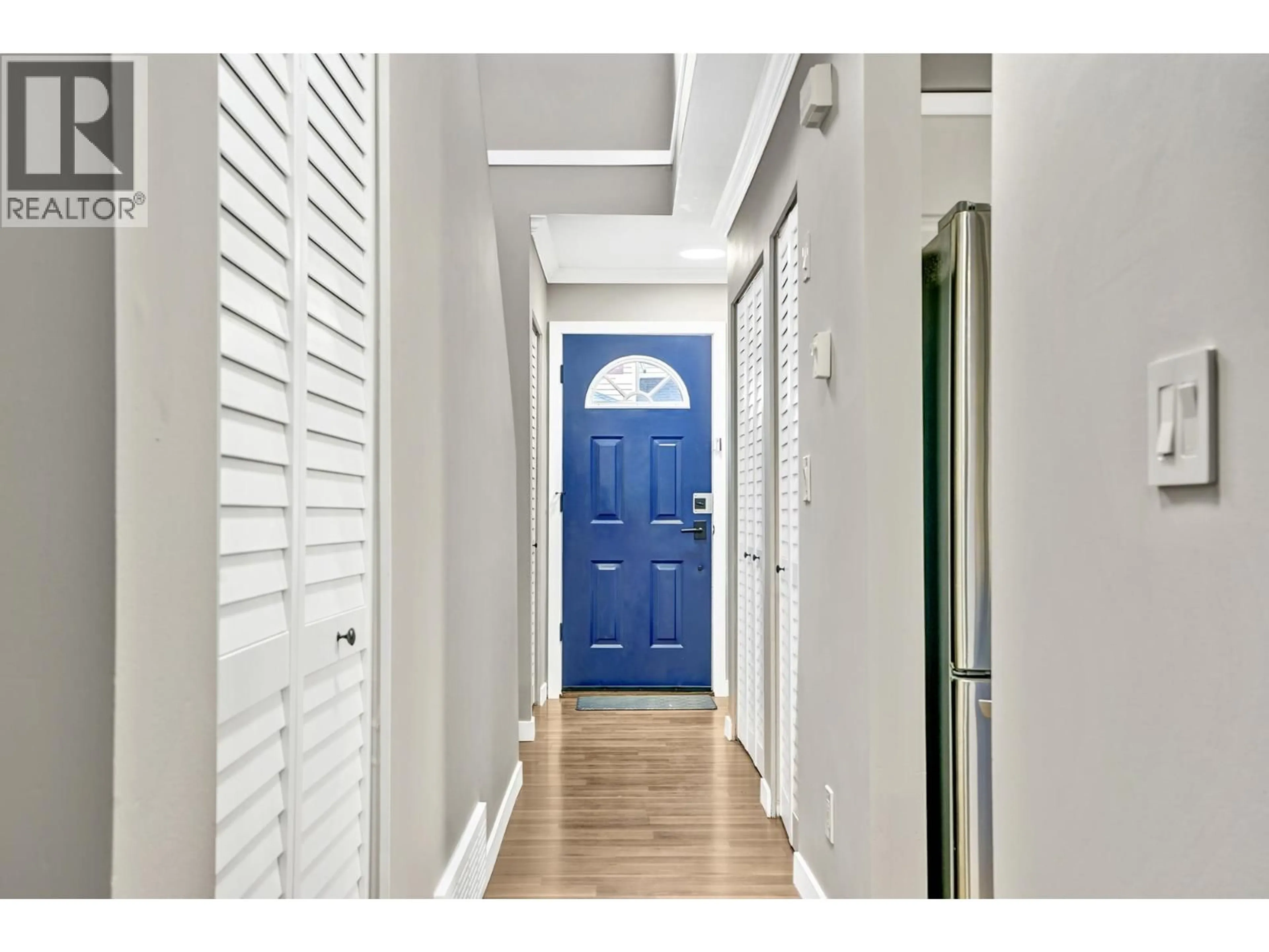 Indoor entryway for 31 - 21960 RIVER ROAD, Maple Ridge British Columbia V2X2C3