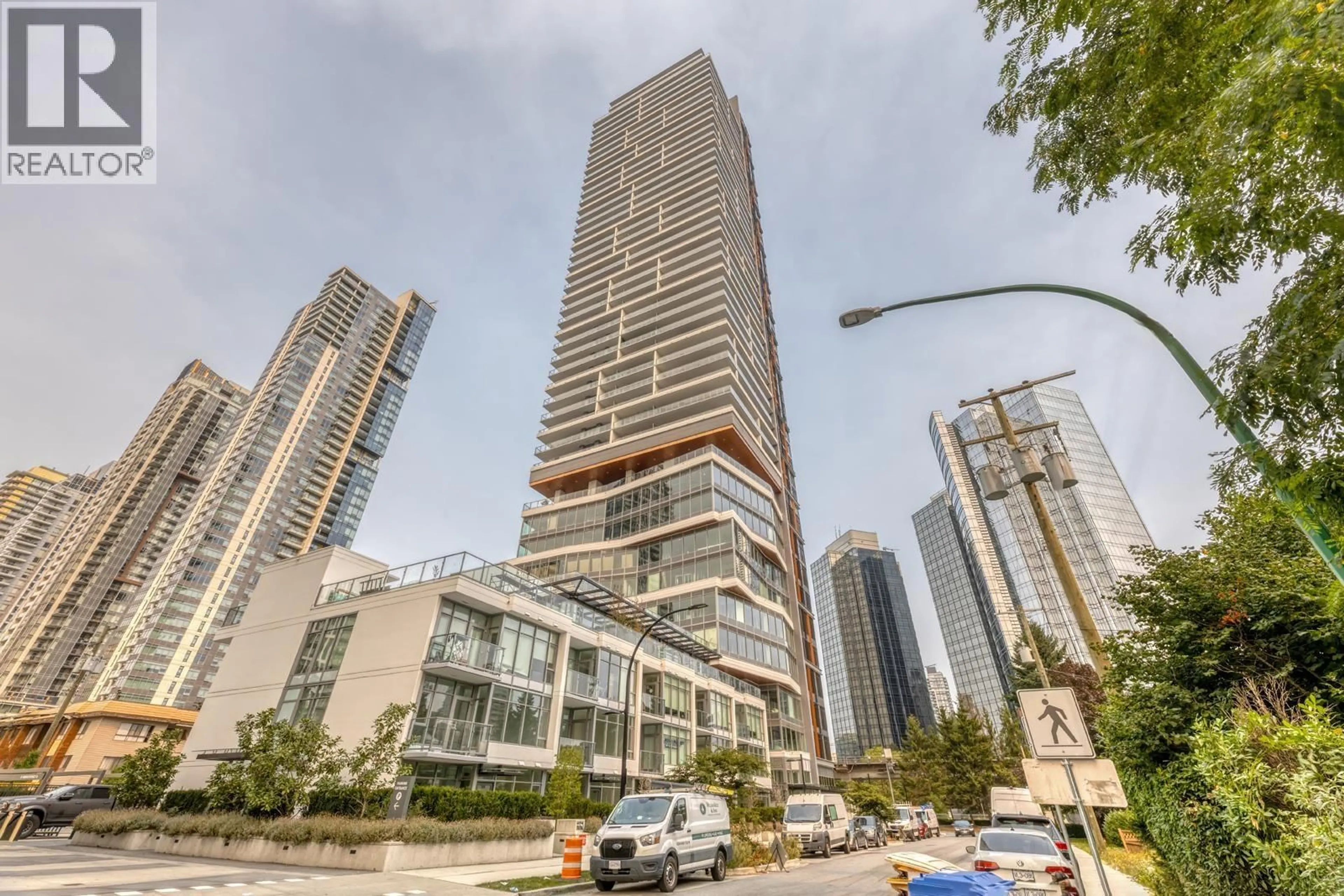 Unknown for 1402 - 6511 SUSSEX AVENUE, Burnaby British Columbia V5H0K5