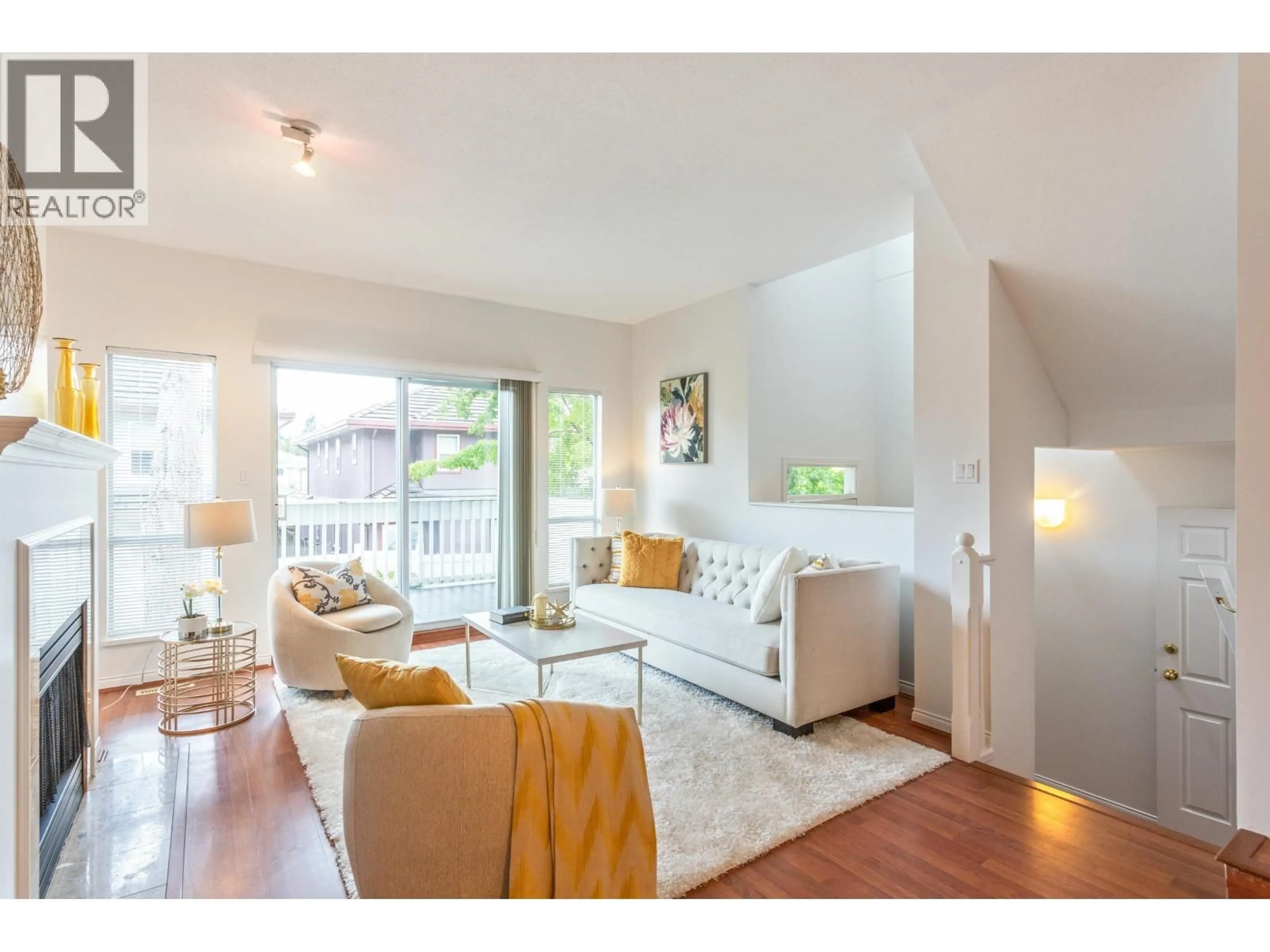 Living room with furniture, unknown for 11 - 12500 MCNEELY DRIVE, Richmond British Columbia V6V2S4